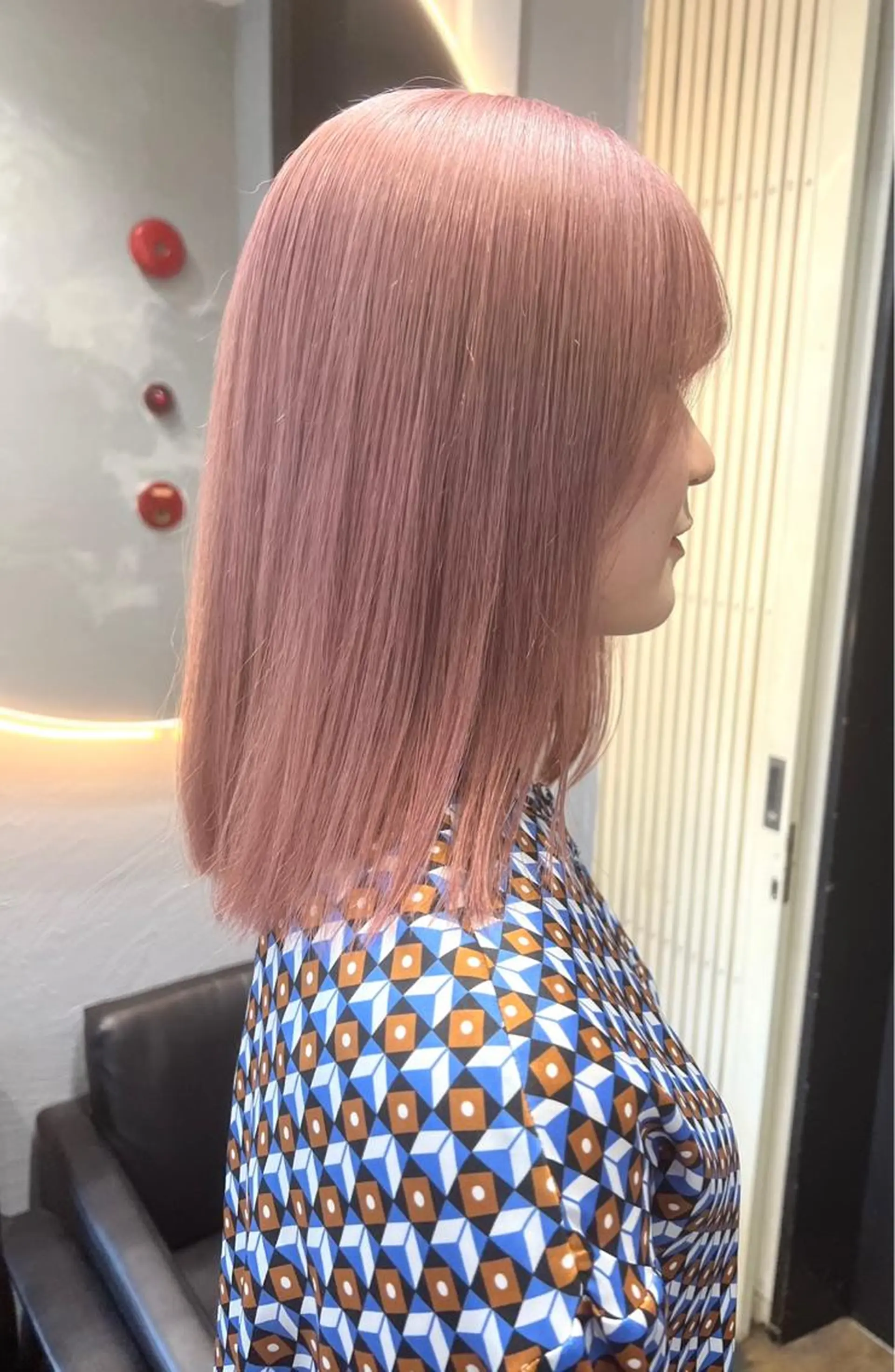 ミディアム カラー GiseL アンリのヘアスタイル