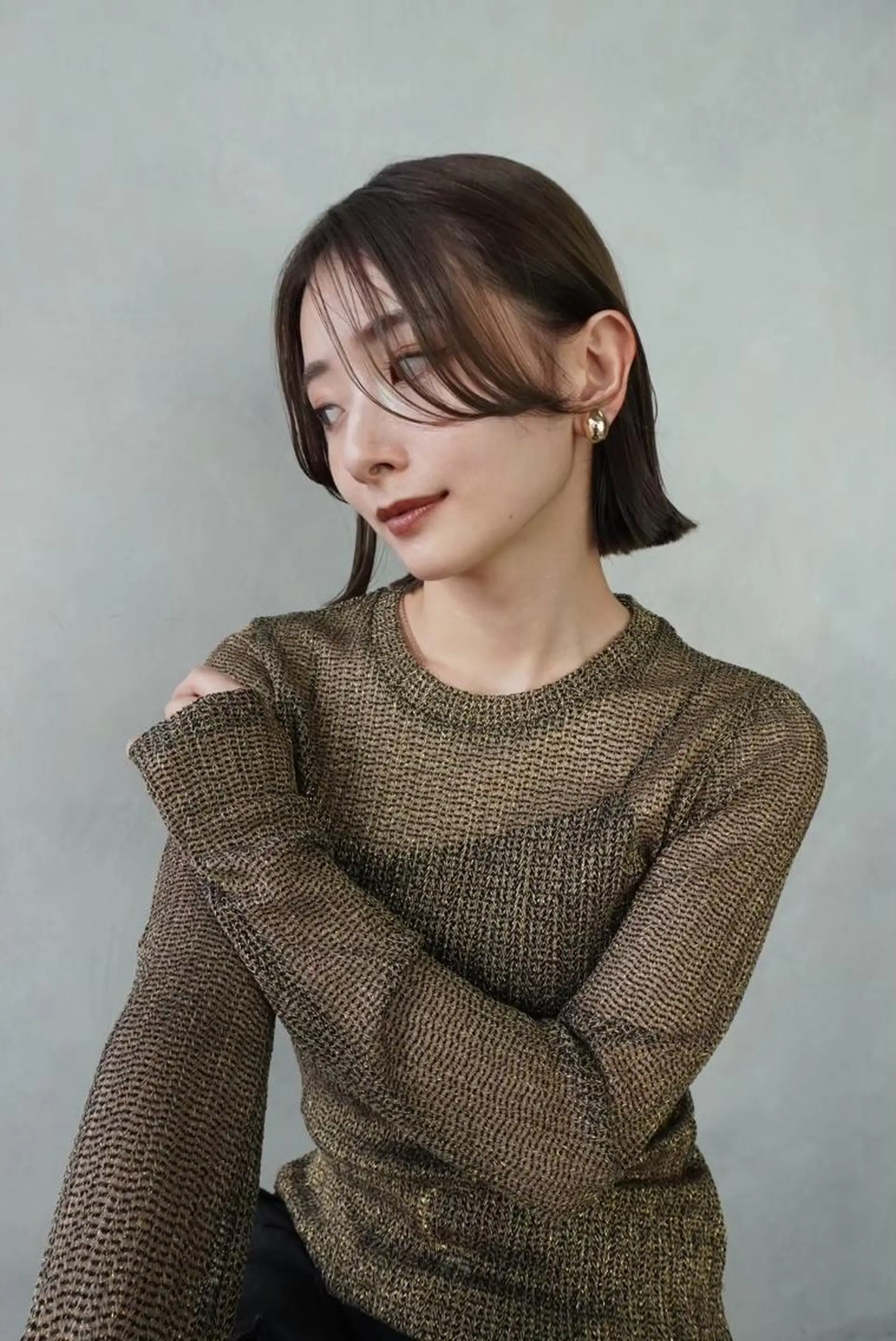 ミディアム カラー ミディアムパーマ アッシュ バレイヤージュ ベージュカラー ブリーチ カット トリートメント CEINE loqのヘアスタイル