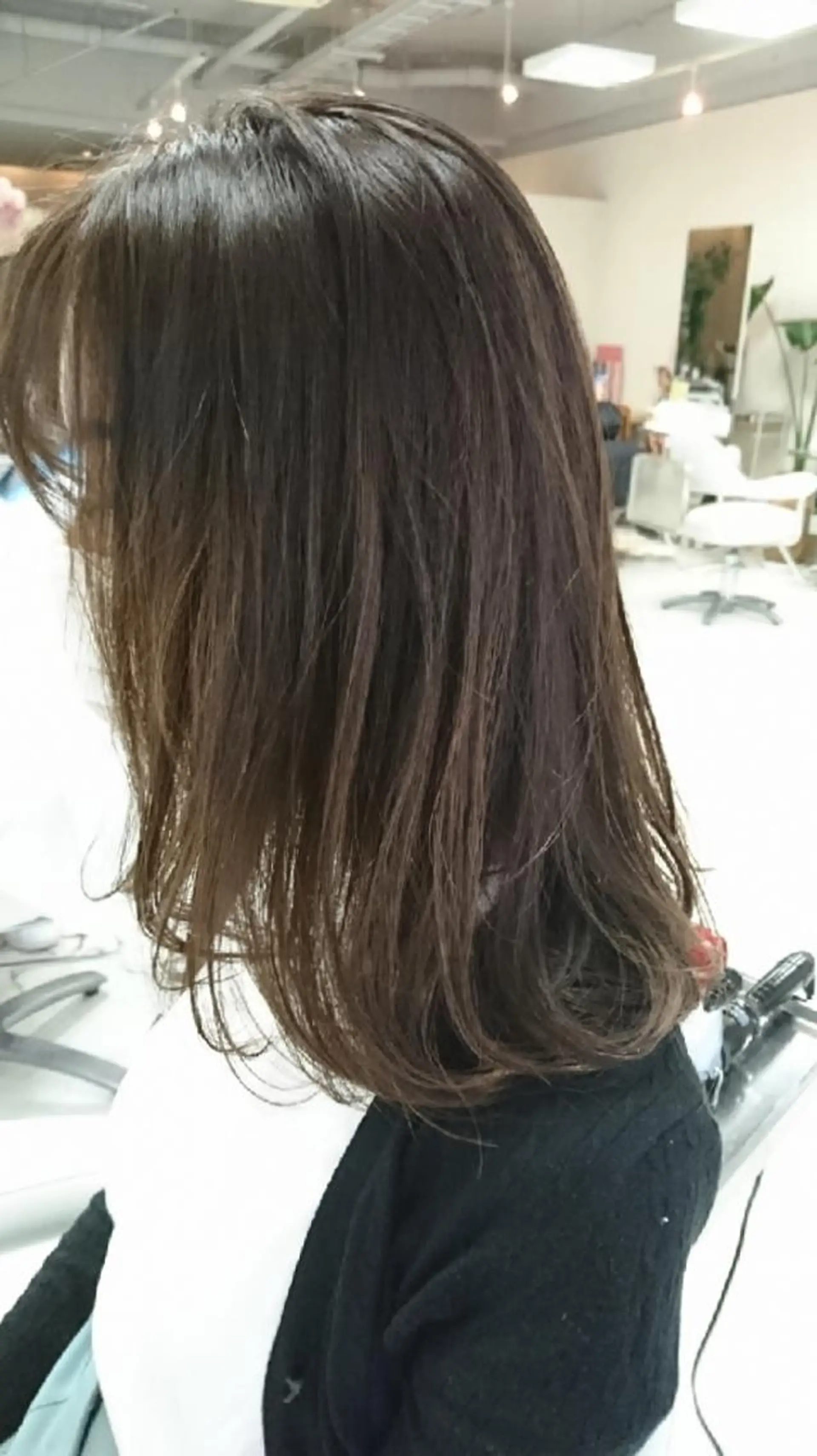 カラー セミロング カット ヘアカラー トリートメント nagane sayakaのヘアスタイル