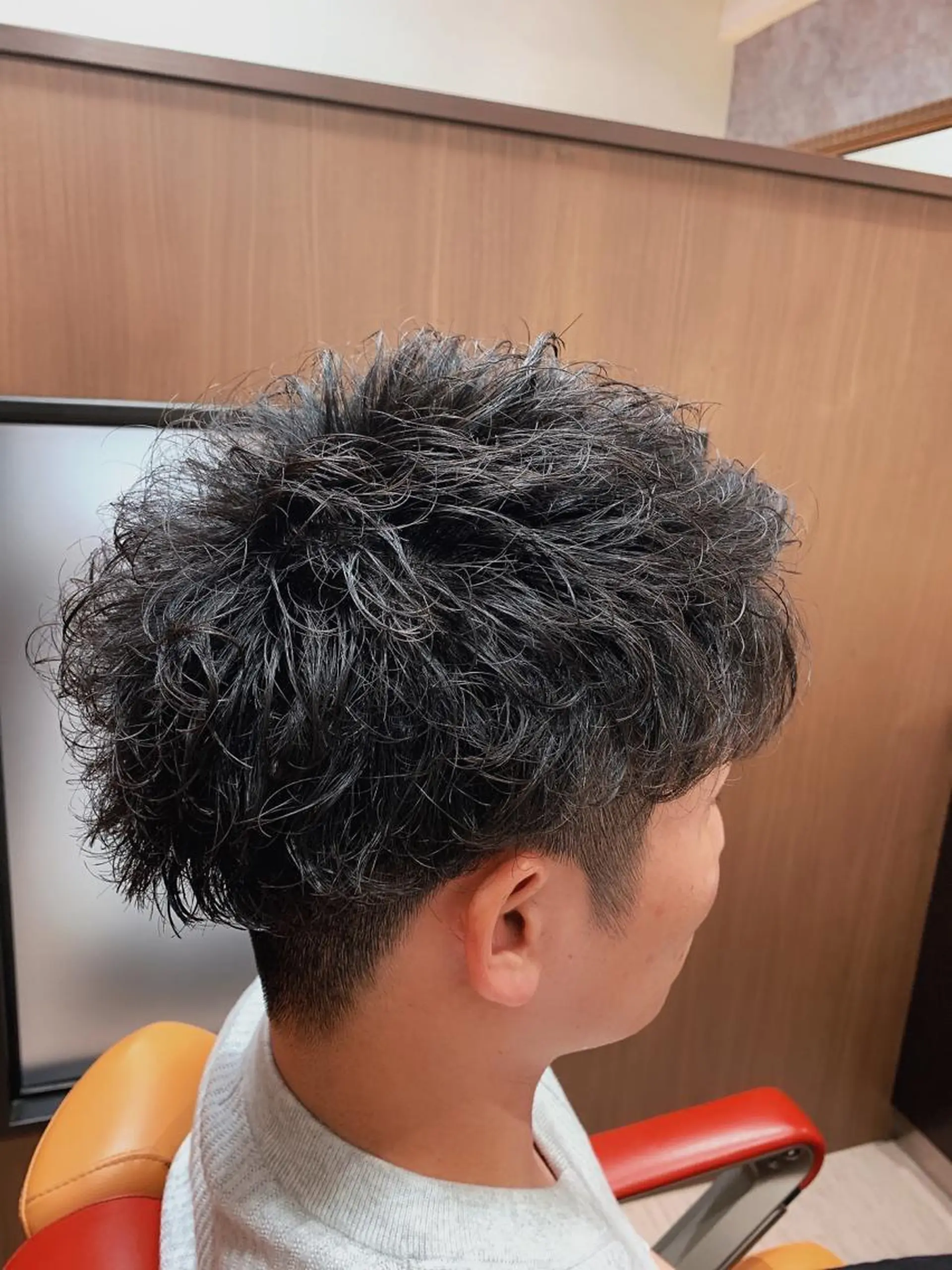 ショート パーマ メンズ mod's hair men所属・モッズヘアメン 我喜屋秀人のヘアスタイル