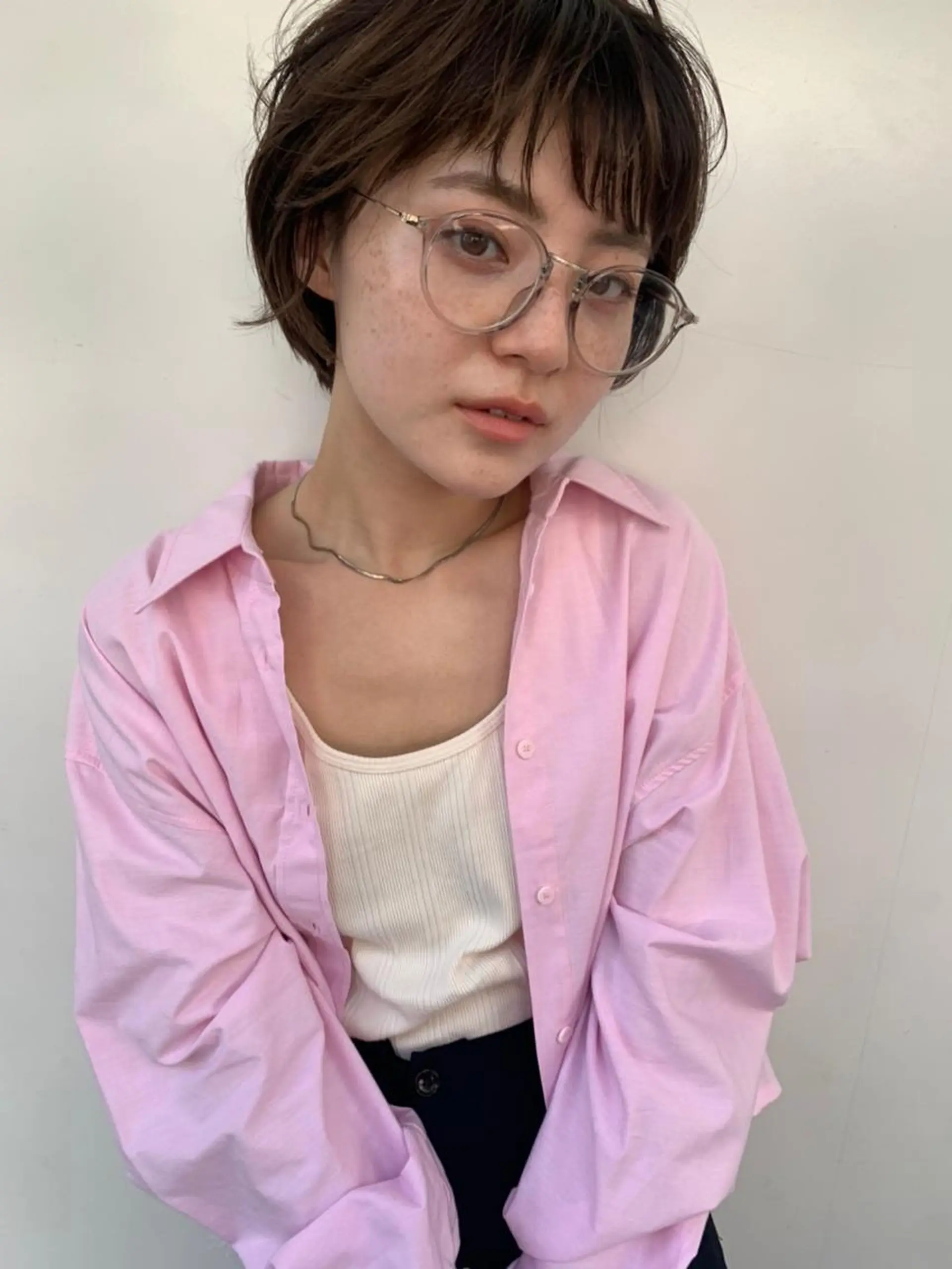 ショート パーマ カラー ネイル ダブルカラー グラデーションカラー ハイライトカラー イルミナカラー インナーカラー CEINE PATHのヘアスタイル