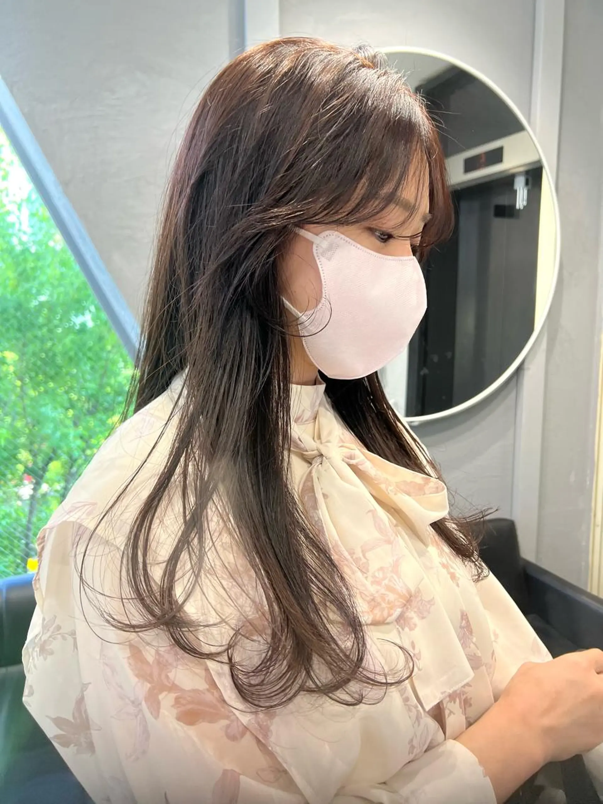 セミロング GiseL アンリのヘアスタイル