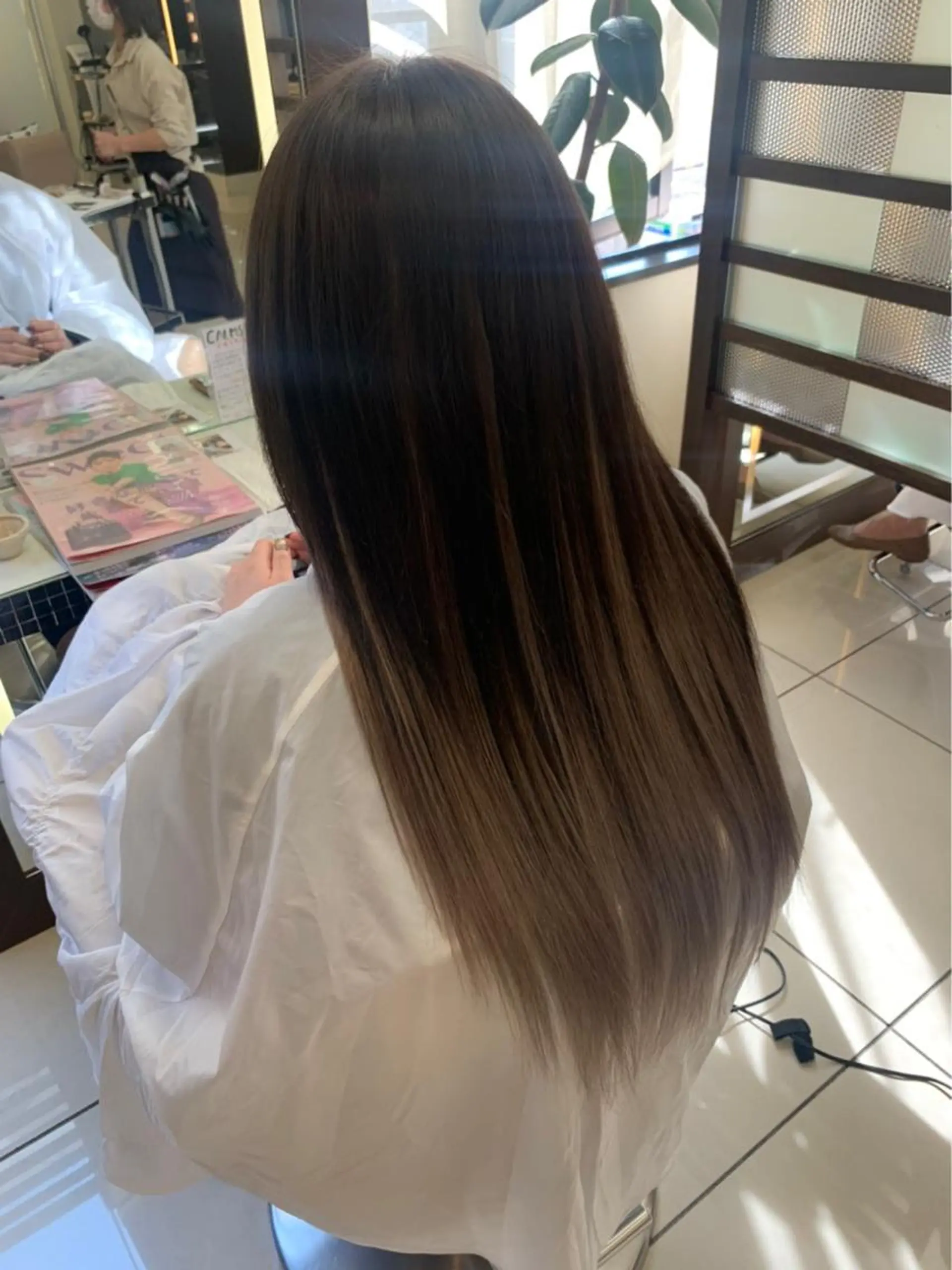 ロング カラー ママ美容師まつげ 🤍まき🤍のマツエク・マツパデザイン