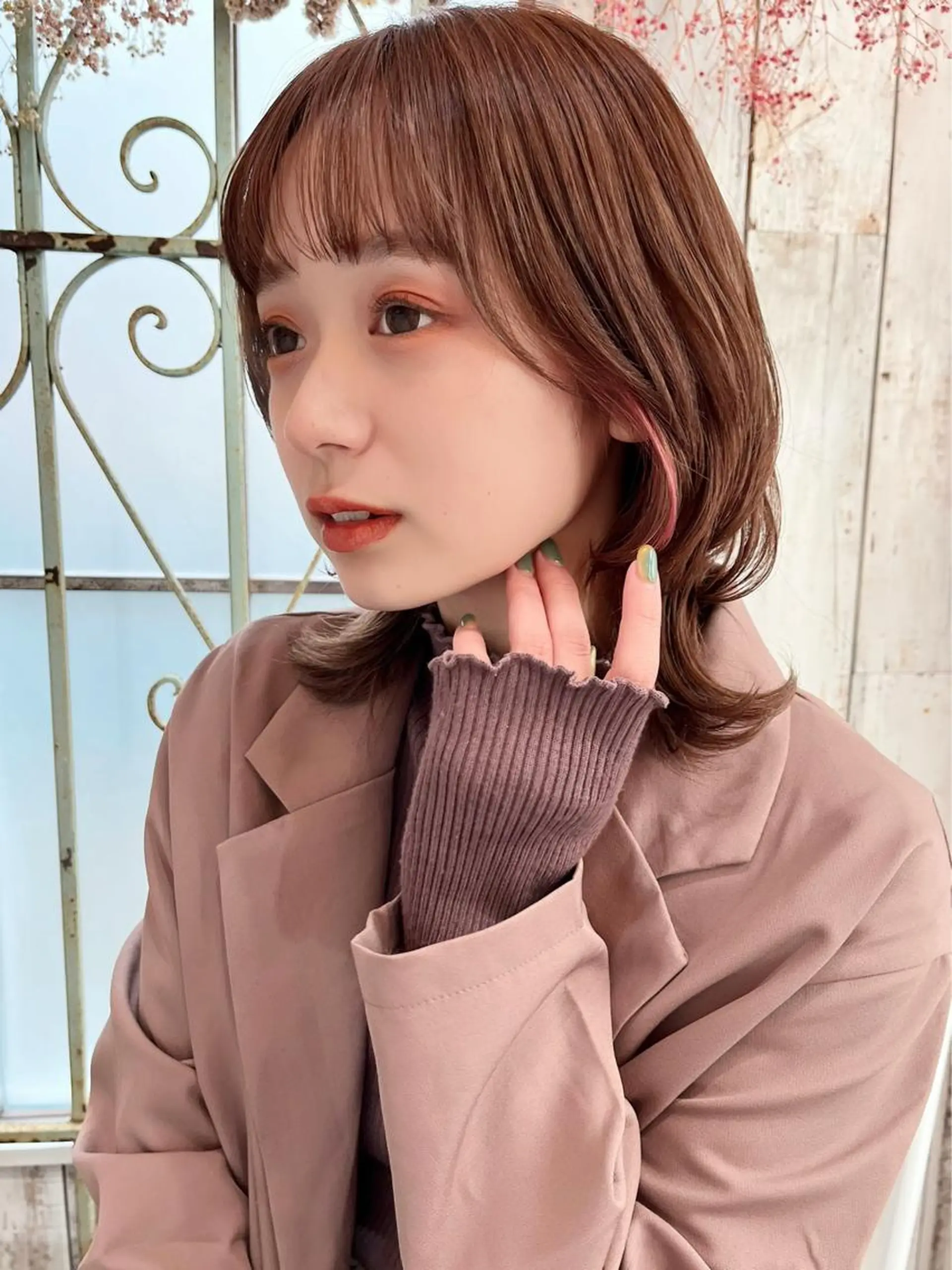 ミディアム カラー イヤリングカラー ピンクカラー くびれヘア ウルフカット 髪質改善カラー☆ ヘアアレンジmiyuのヘアスタイル