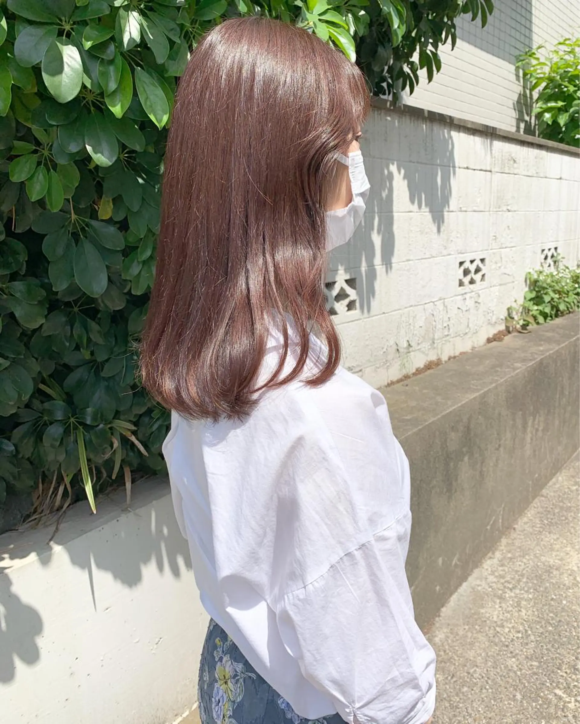 ミディアム カラー ブラウンカラー ピンクカラー ピンクブラウン カット ヘアカラー トリートメント ヘッドスパ ヘアセット 柔らかブラウン/顔周 りレイヤー♡ユウシのヘアスタイル