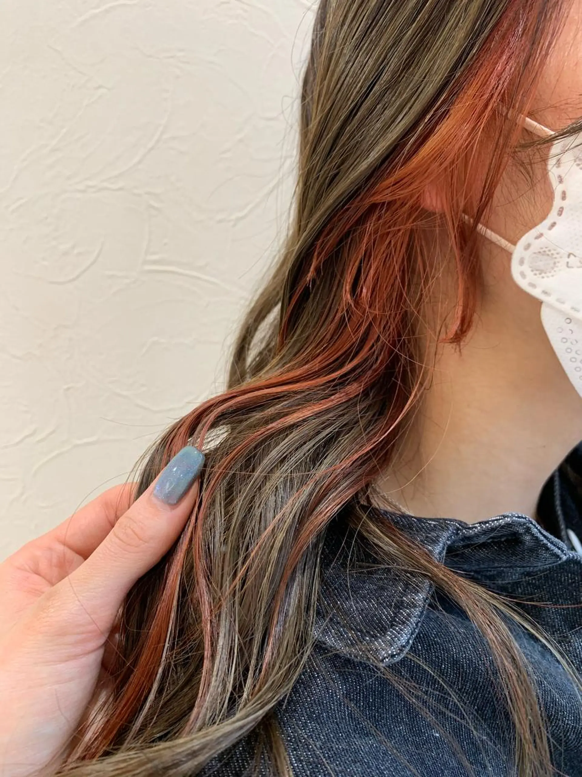 セミロング カラー ヘアカラー トリートメント 店長ハイトーンカラー 柞山史奈のヘアスタイル