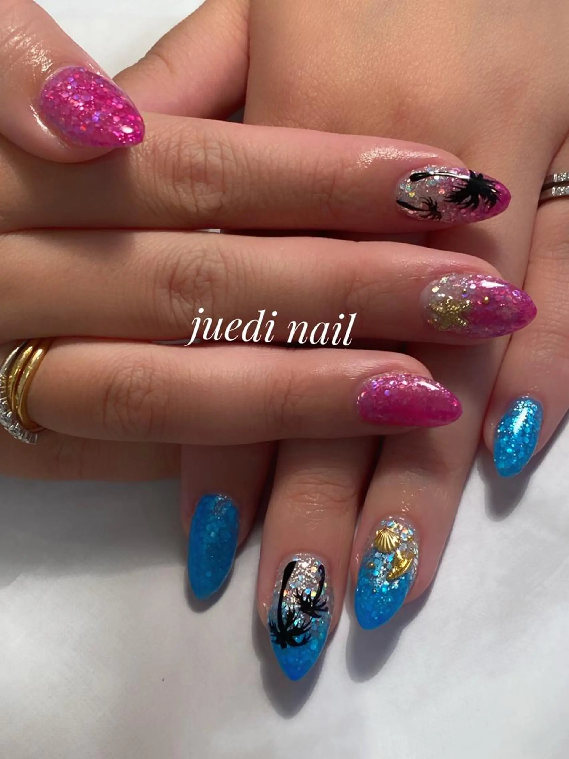 ネイル juedi nail(木曜日のネイル)所属・juedi nail 〜木曜日のネイル〜のネイルデザイン