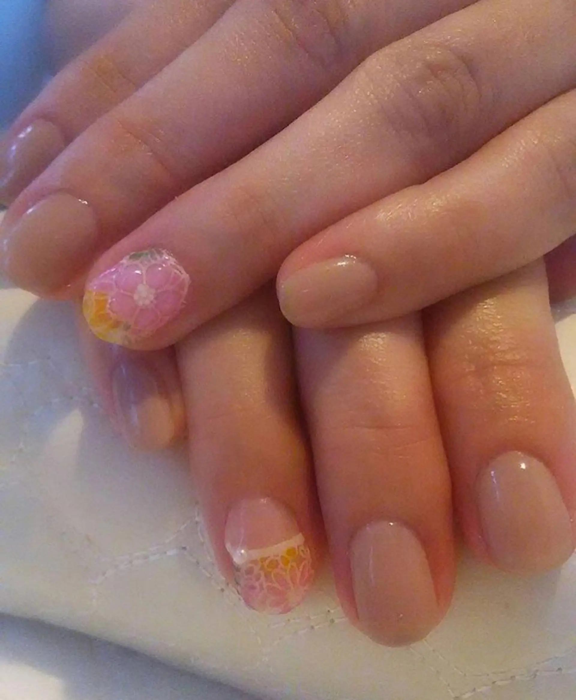 ネイル juedi nail(木曜日のネイル)所属・juedi nail 〜木曜日のネイル〜のネイルデザイン