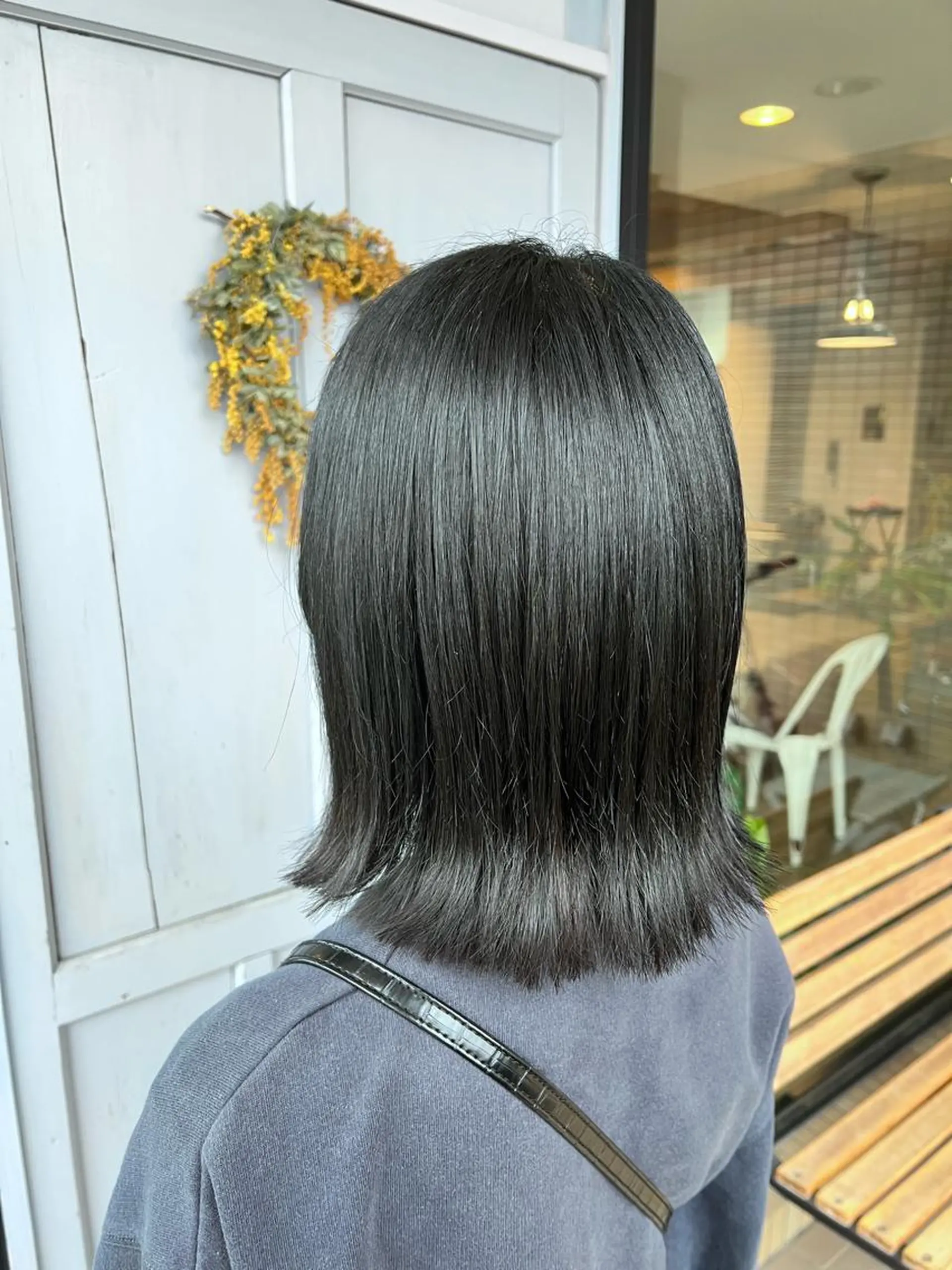 セミロング カラー ヘアカラー トリートメント ツキダテ ユイのヘアスタイル