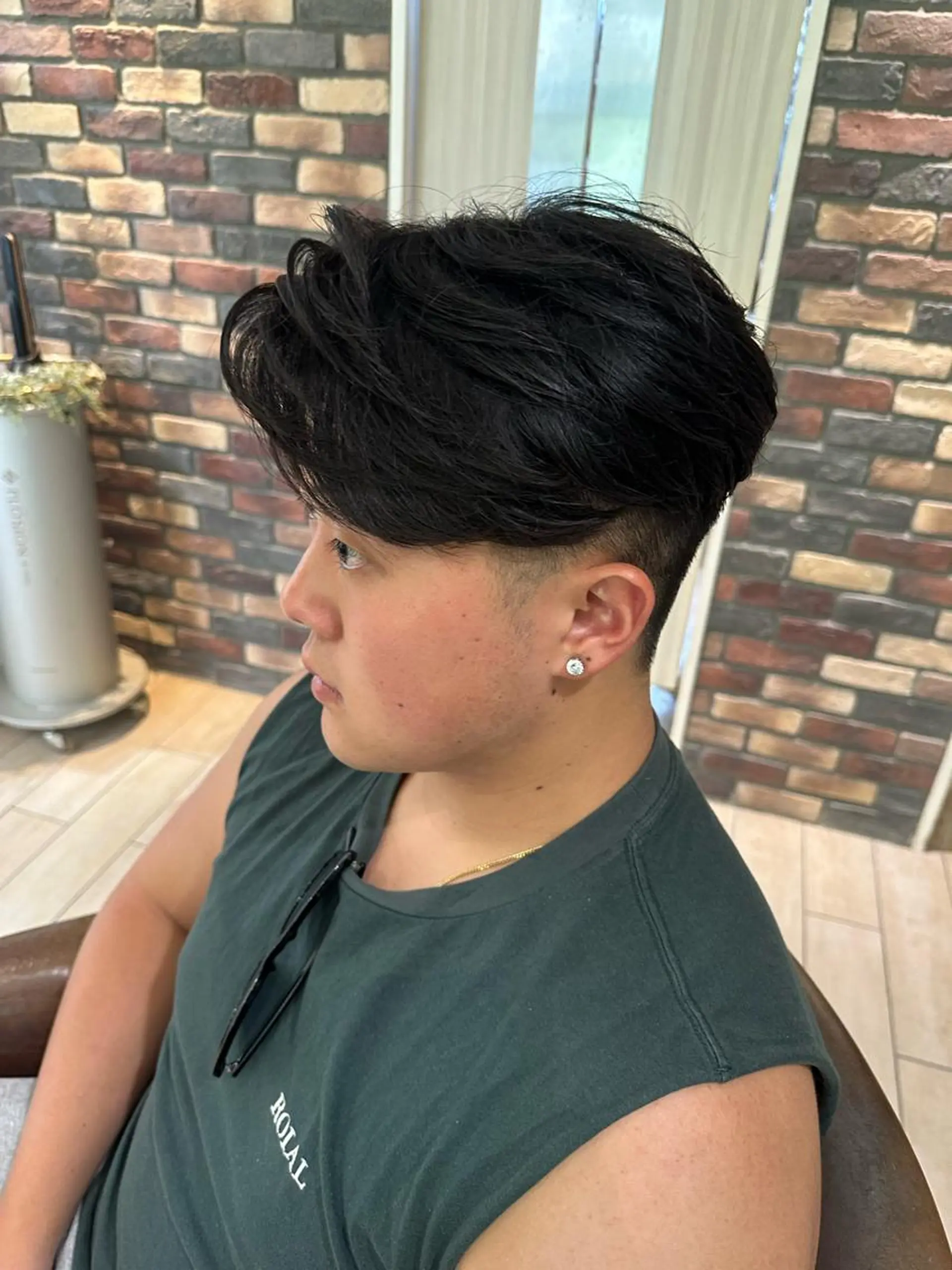 パーマ メンズ 増渕 駿介のヘアスタイル