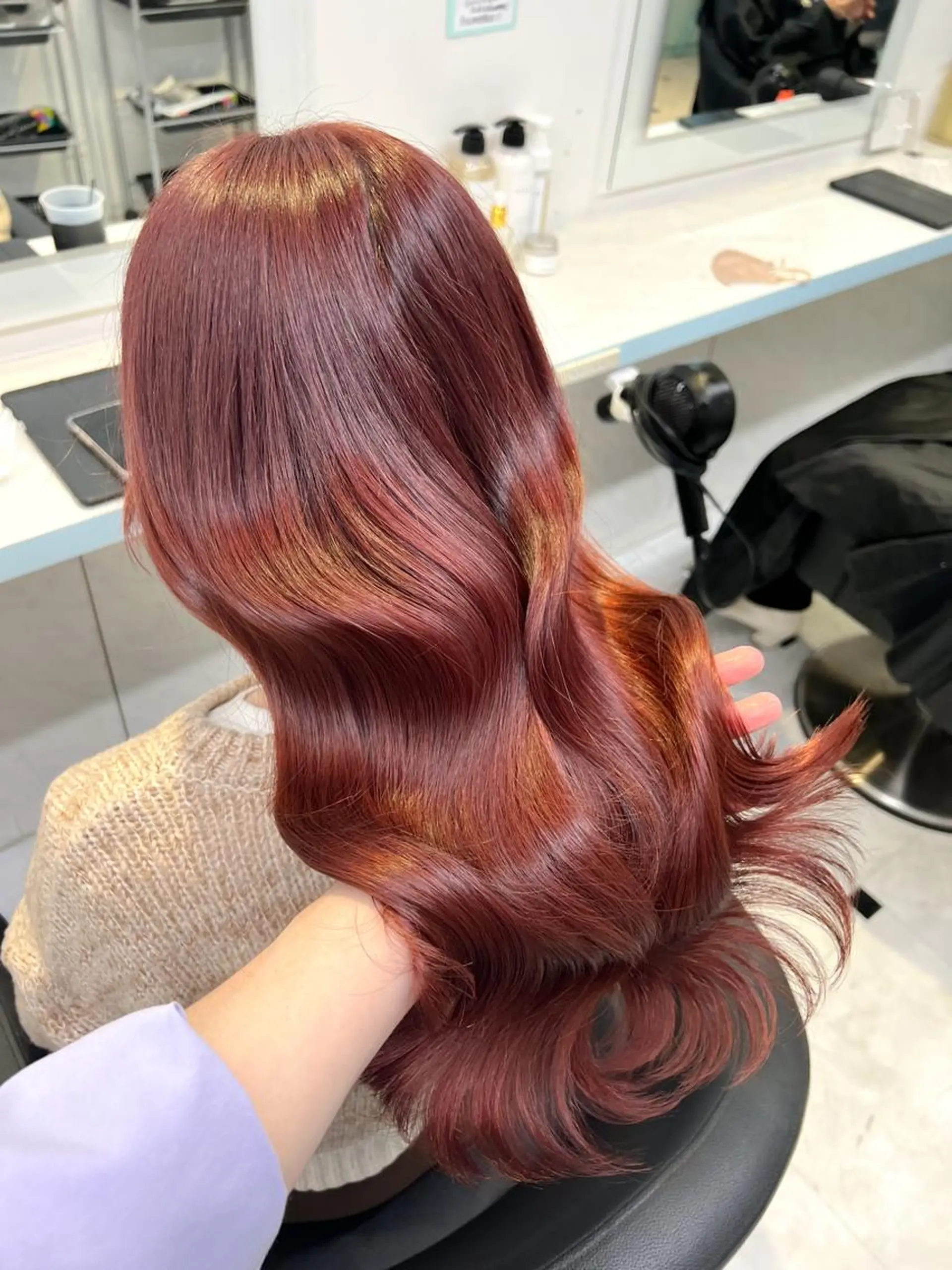 ロング カラー パーマ ヘアアレンジ メンズ キッズ ネイル マツエク・マツパ アイブロウ 🩷モテ髪＆透明感 🩷ミルクティー🩷のヘアスタイル