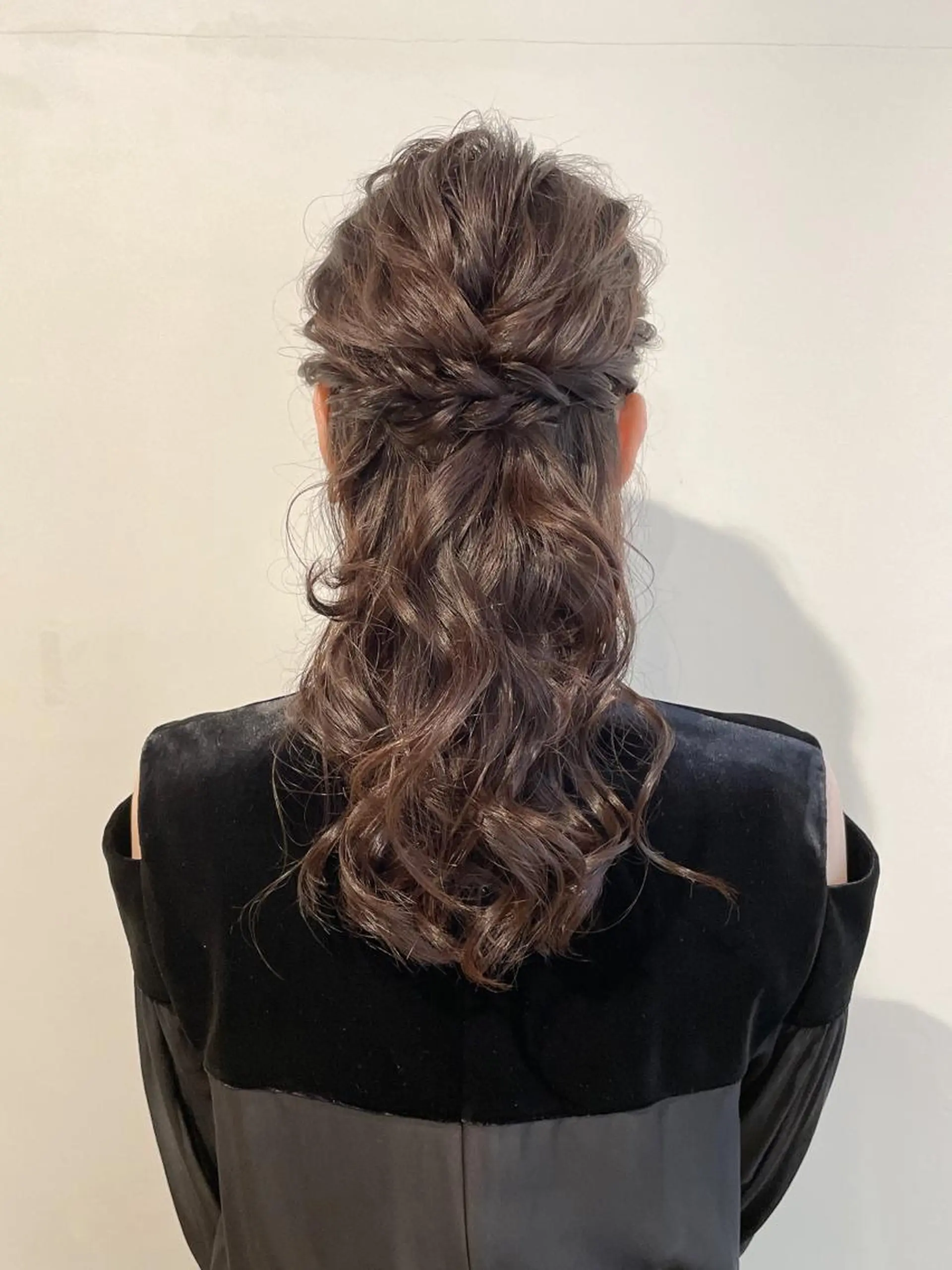 セミロング ヘアアレンジ ハーフアップ ヘアセット ヘアアレンジ にいた　かづしげのヘアスタイル