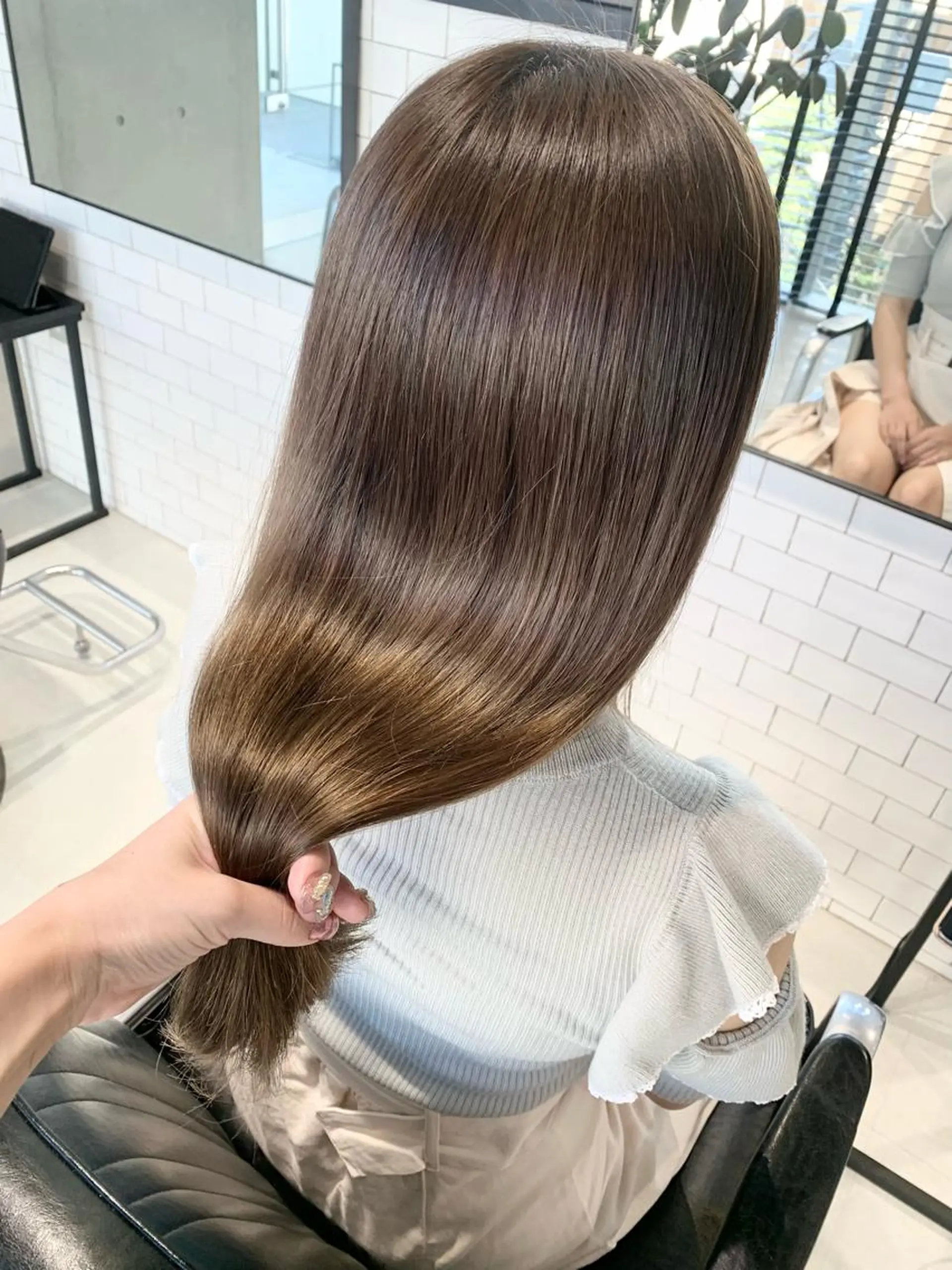 セミロング カラー パーマ ヘアアレンジ トリートメント ヘッドスパ ヘアセット 透明感/オリーブ/ グレージュ/YUKAのヘアスタイル