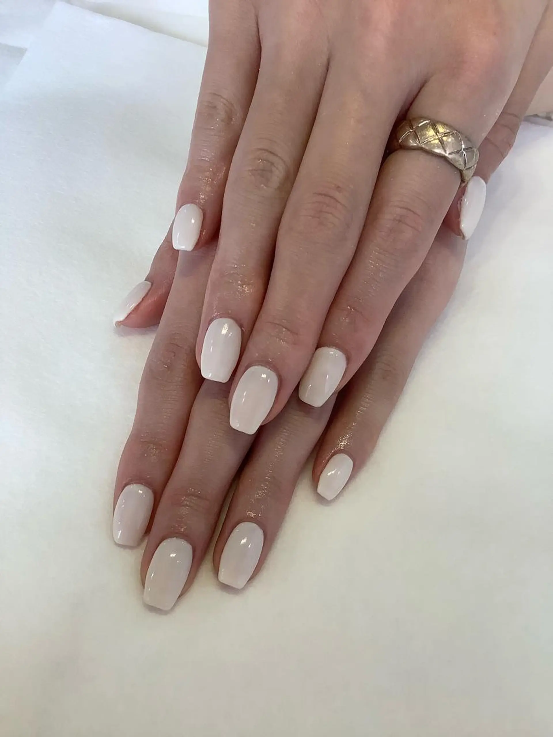 ネイル ハンドネイル 💎🐰 saki. m 🐰💎のネイルデザイン