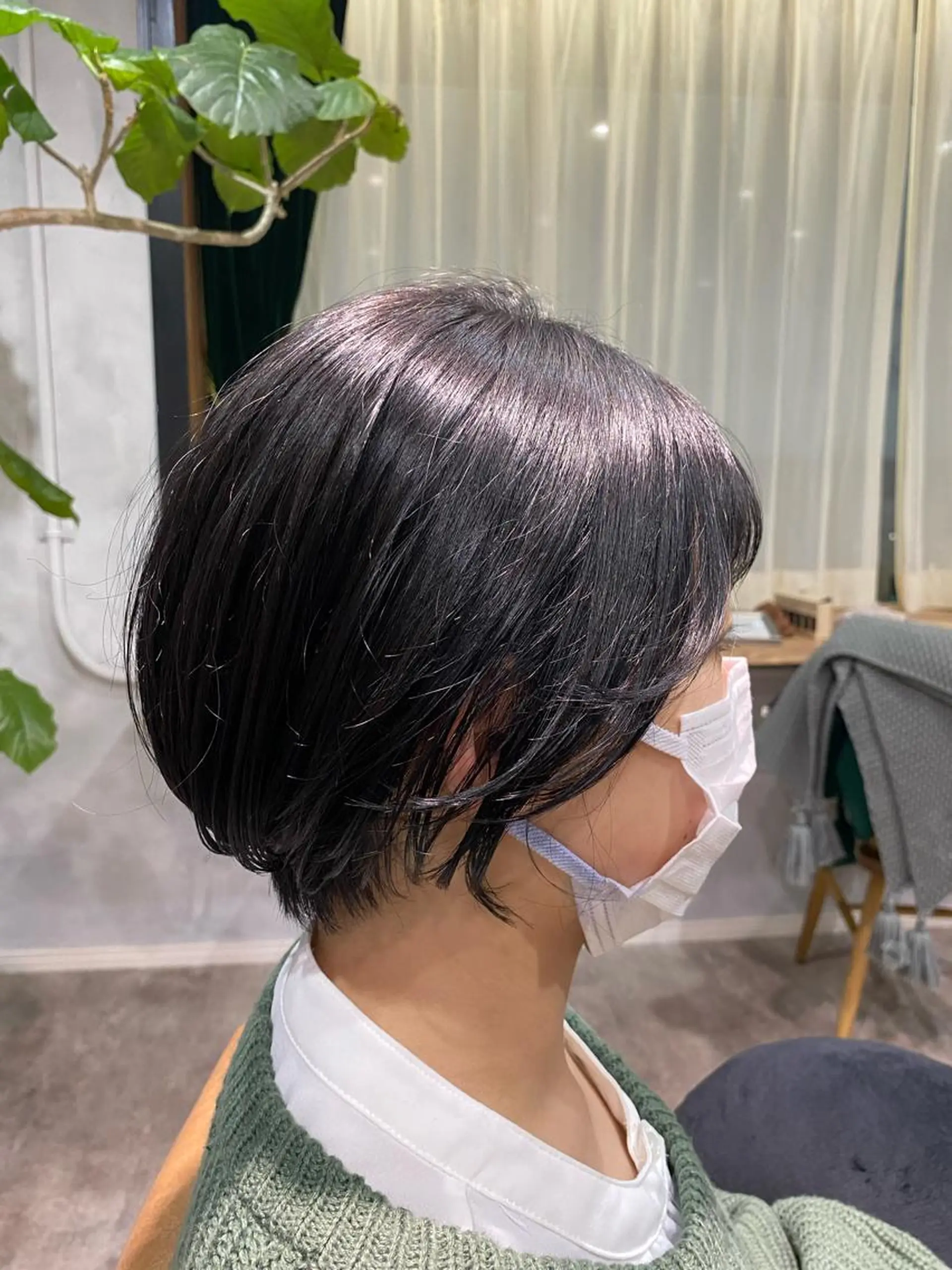 ショート ヘアカラー 大久保 優香のヘアスタイル