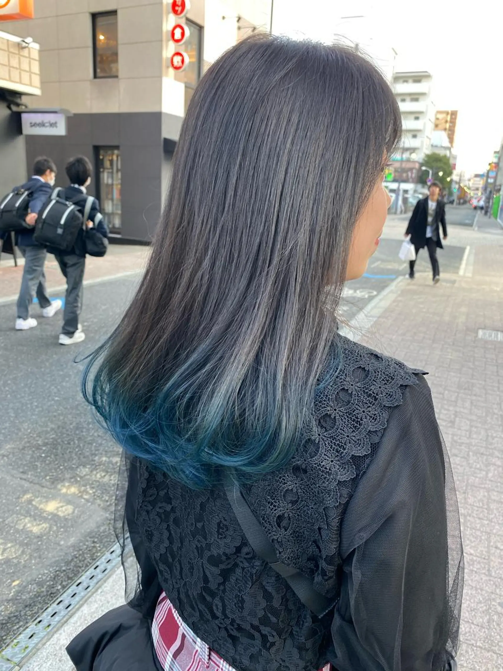 カラー ブリーチ ALL HAIR所属・ALL  HAIR 大河由実のヘアスタイル