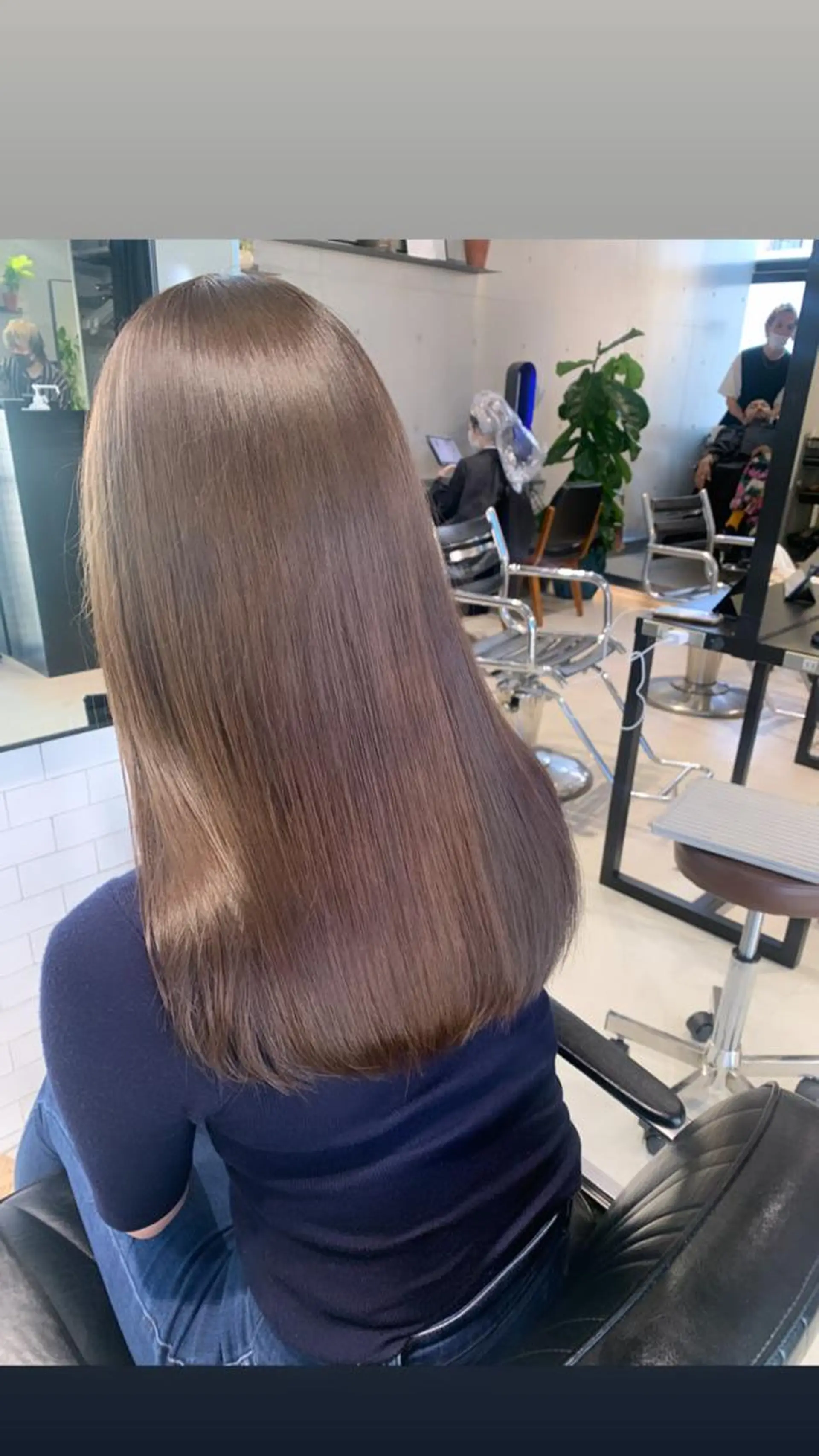 ロング カラー カット ヘアカラー トリートメント ヘッドスパ ヘアセット 透明感/オリーブ/ グレージュ/YUKAのヘアスタイル