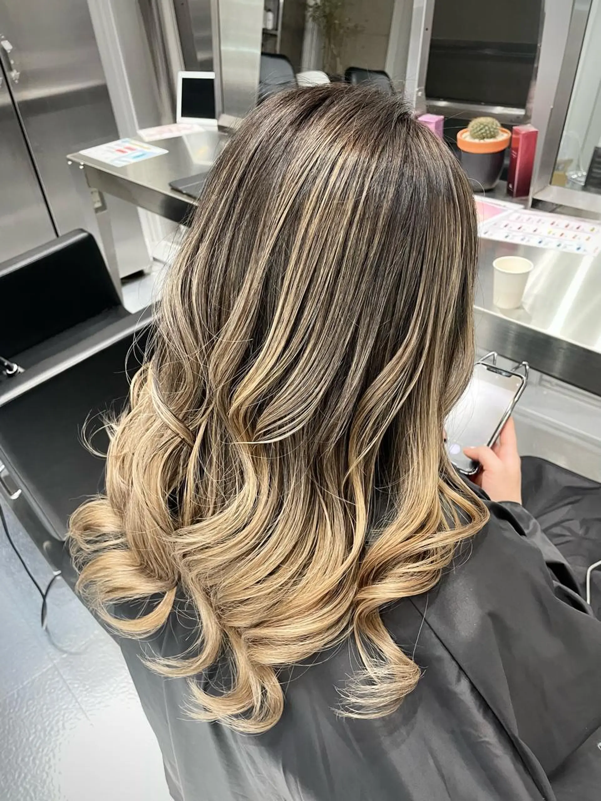 セミロング レイヤーカット カット ヘアカラー トリートメント ヘアセット CARAT堺東 Aujua認定サロンのヘアスタイル