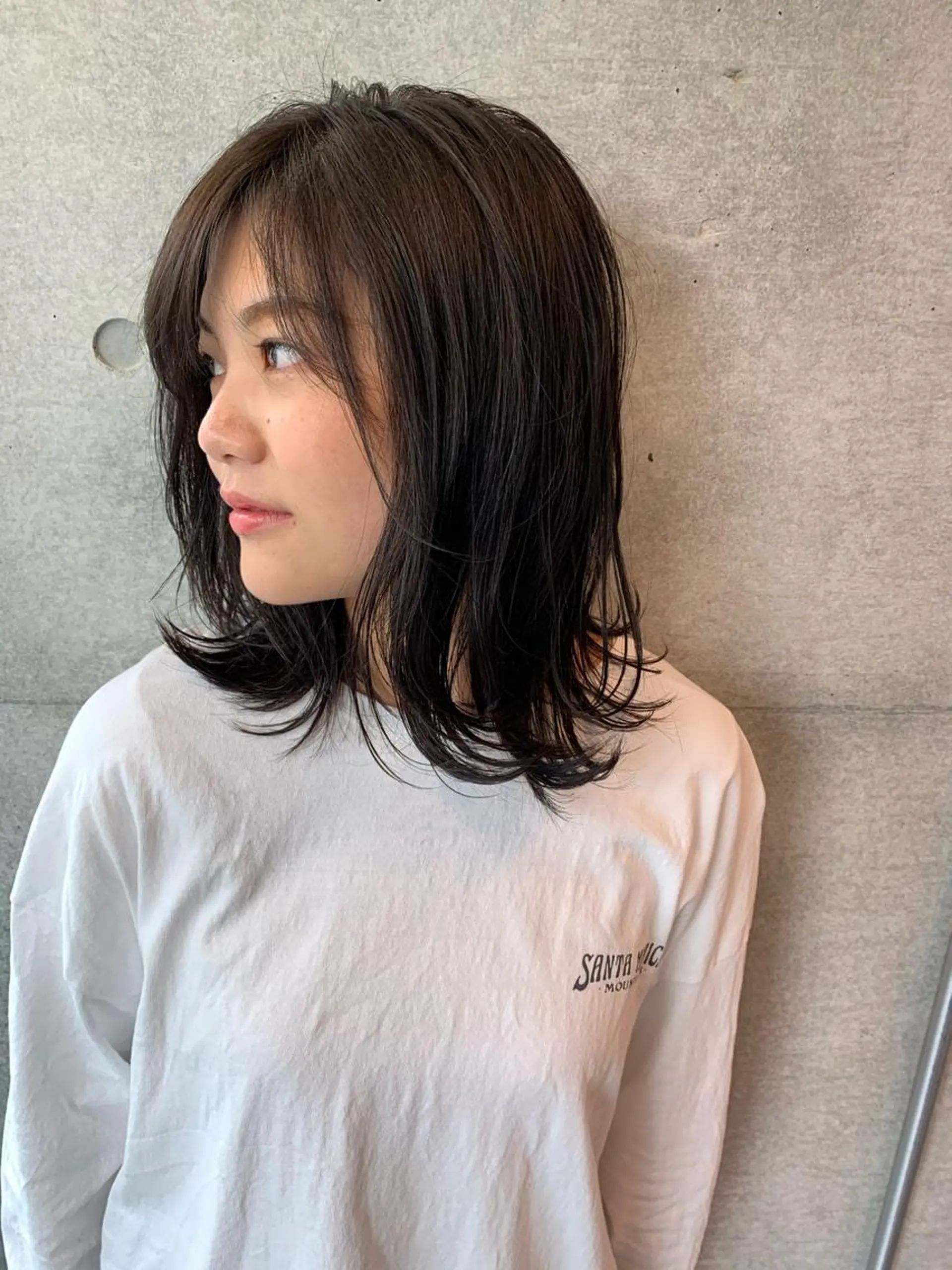 ミディアム カット ヘアカラー オシャレ髪✔️ 店長オオキアキヒロのヘアスタイル