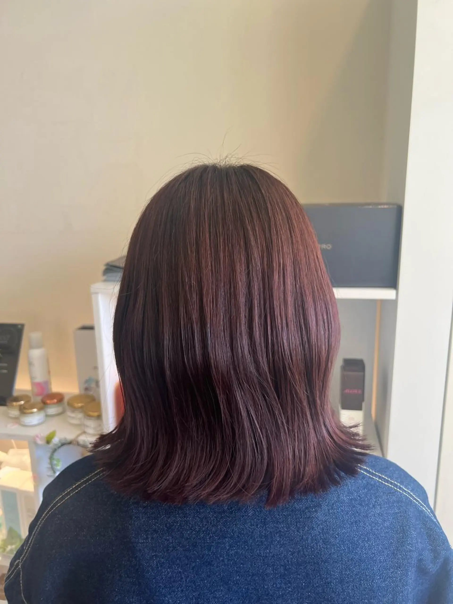 ミディアム カラー カット ヘアカラー トリートメント 竹添 有梨沙のヘアスタイル