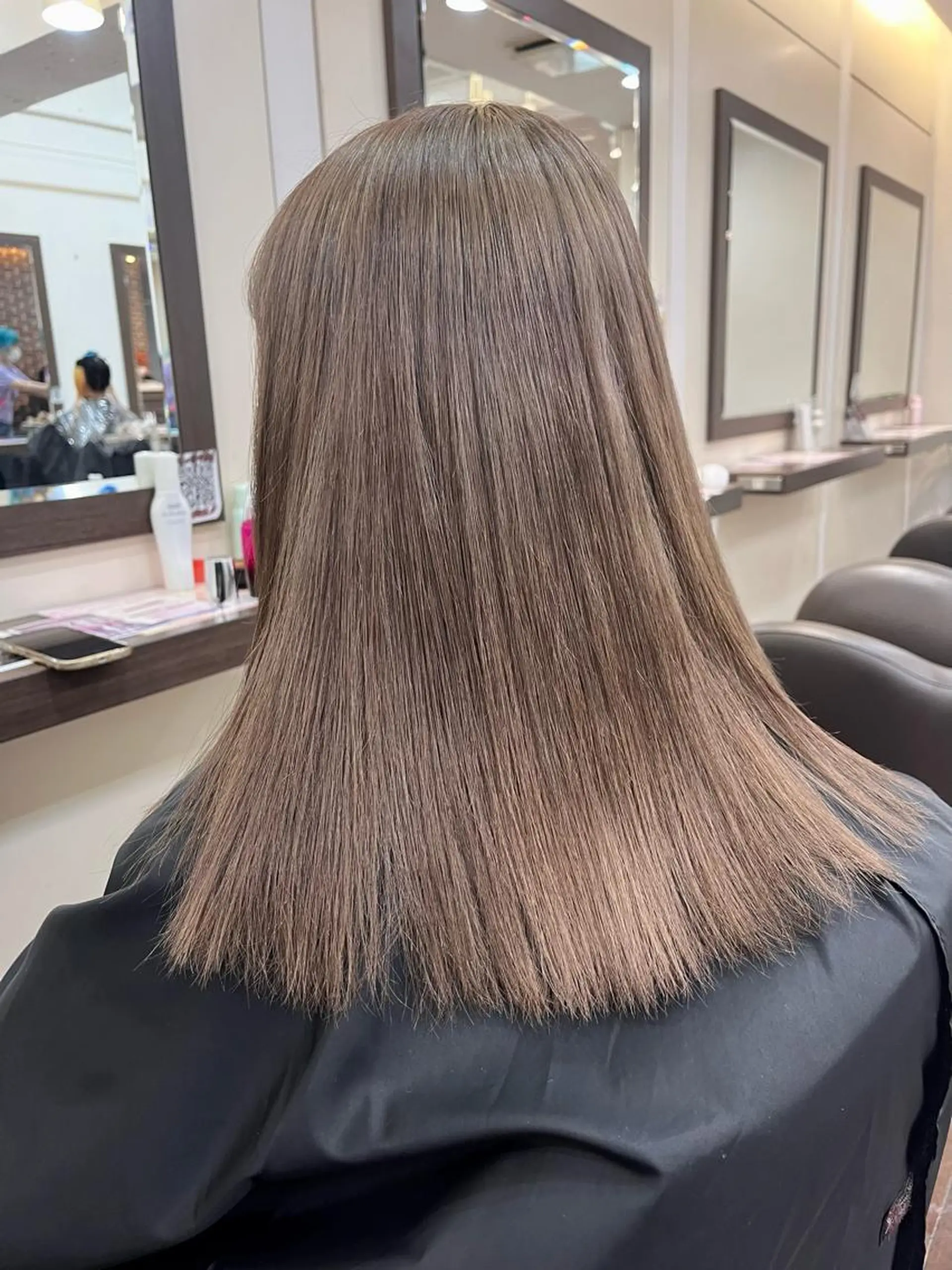 ロング カラー ベージュカラー 黒髪 ブリーチ ブルーカラー ブルーブラック 酸性ストレート 🤍🎀honokaのヘアスタイル