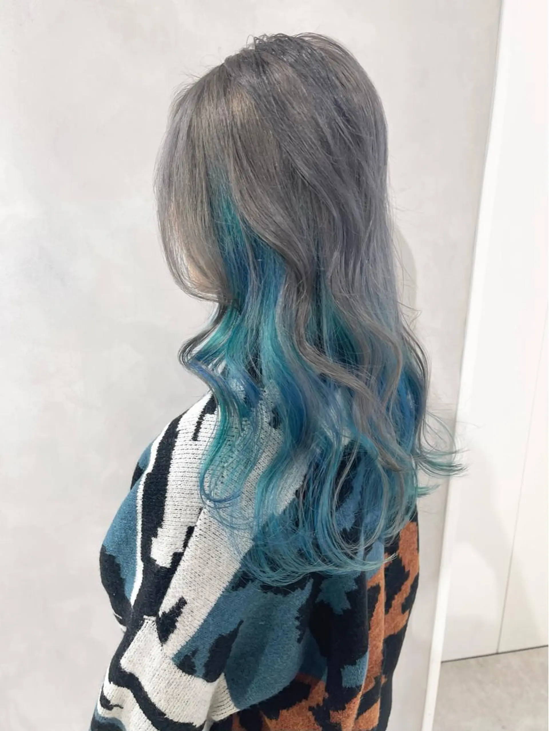 ロング カラー 🦋レイヤーカット ミドリカワ🦋のヘアスタイル