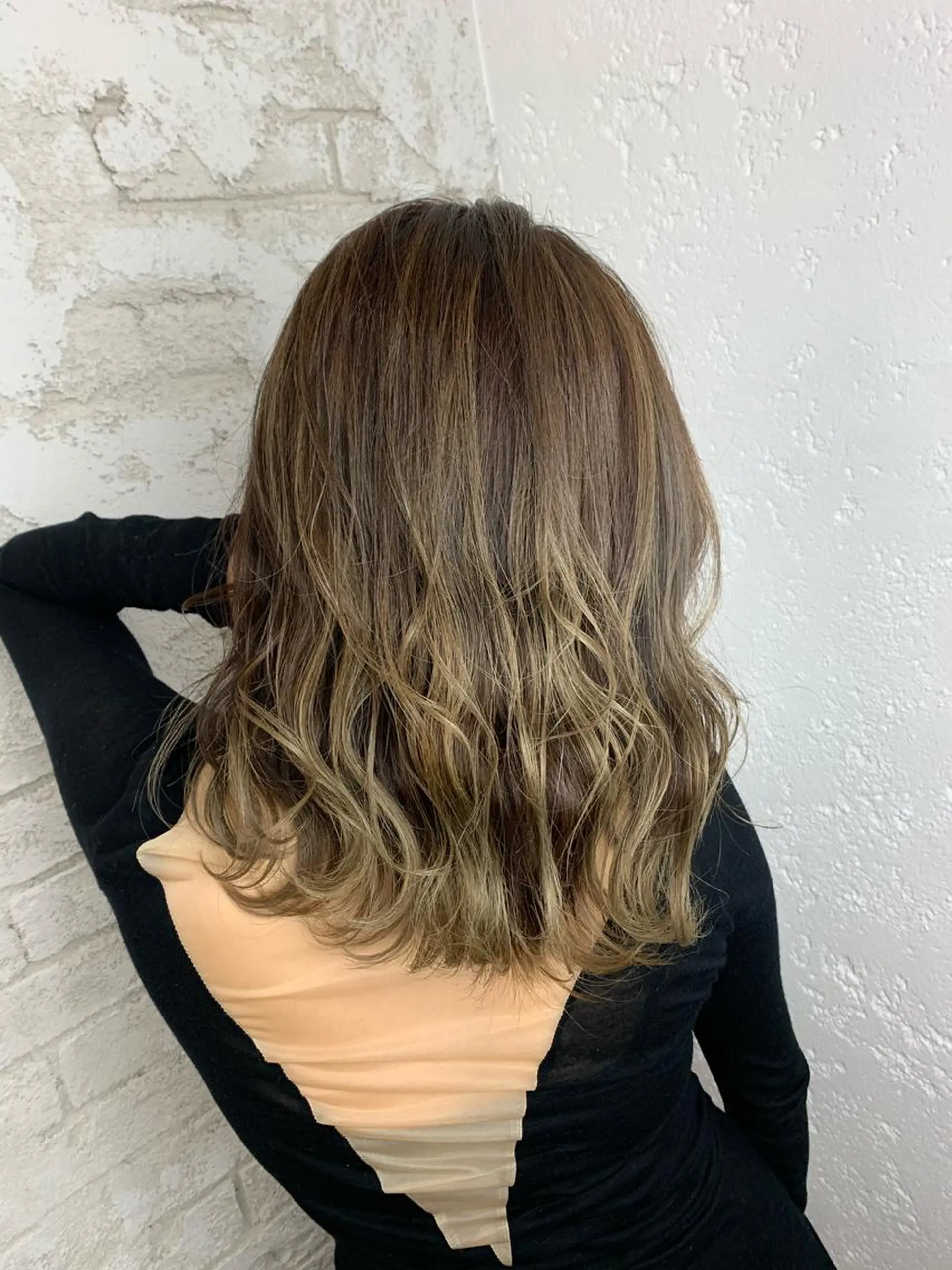 セミロング 🌈ハイライトカラー 🌈naokoのヘアスタイル