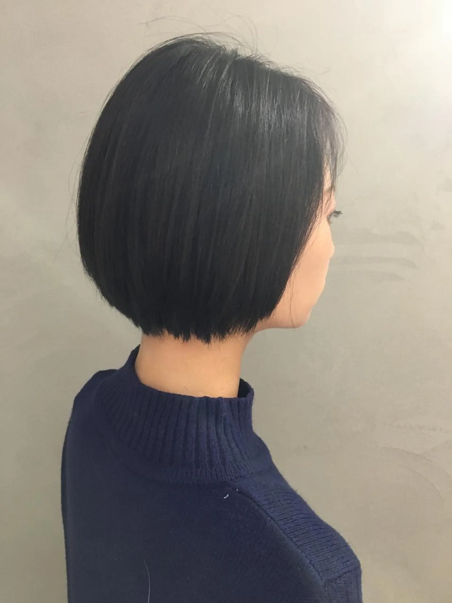 ショート カラー アディクシーカラー グレージュ 代表　土屋ヒロユキ ショートカットのヘアスタイル