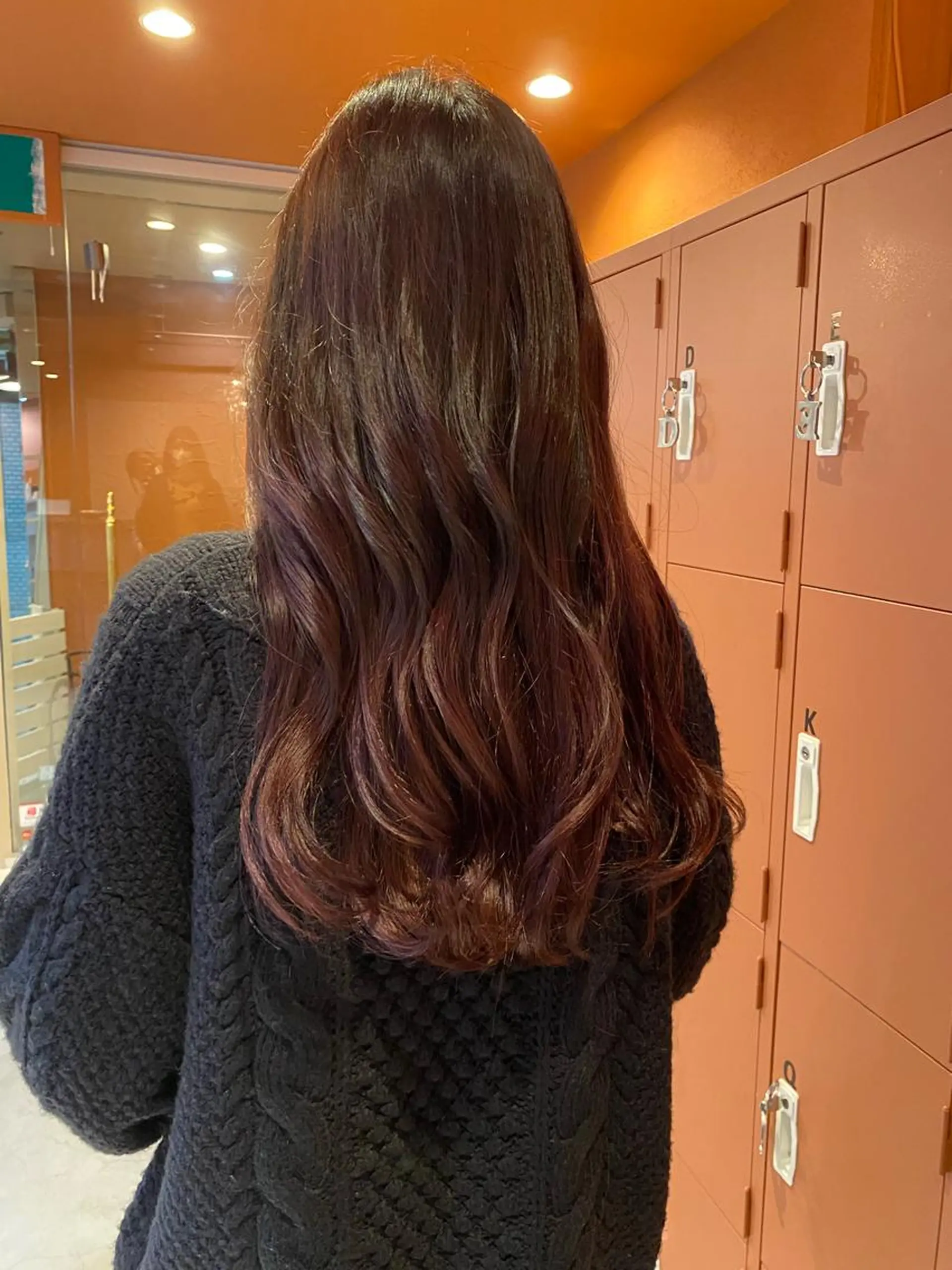 ロング カラー 艶髪に✧ / 透明感 カラー / 冨成のヘアスタイル