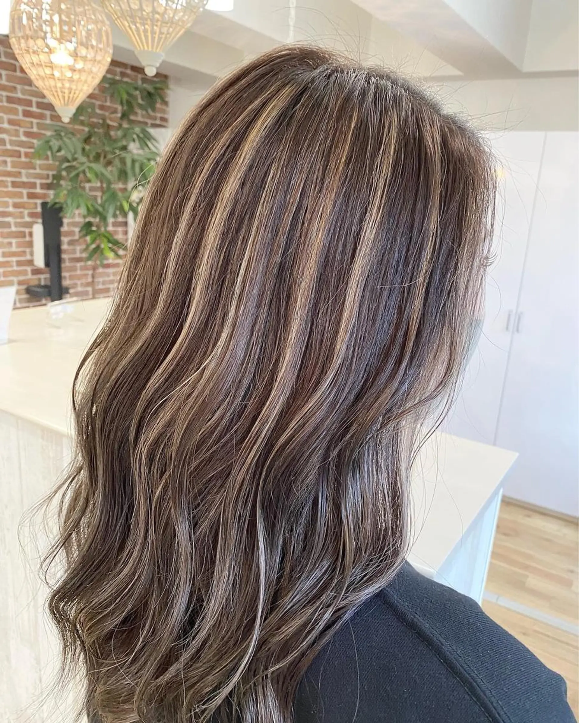 セミロング カラー ヘアアレンジ ヘアカラー トリートメント 久米 治仁のヘアスタイル