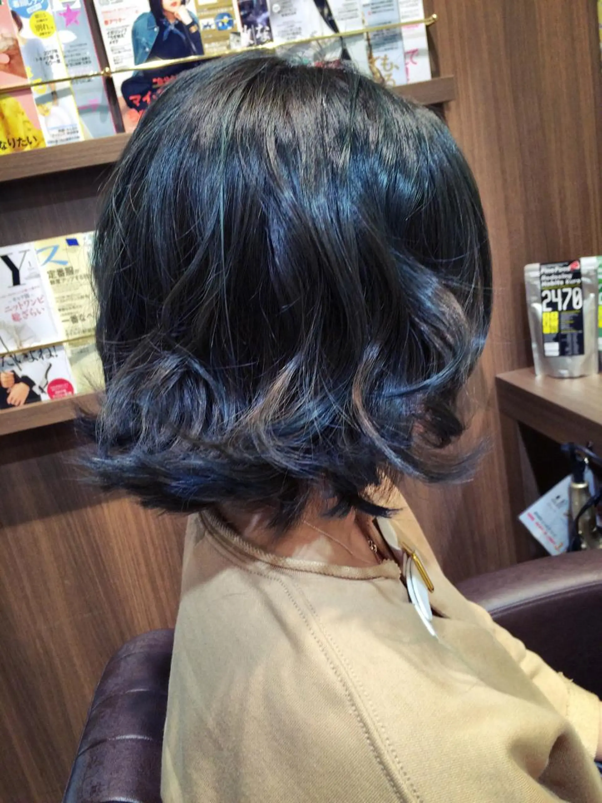 ミディアム カラー パーマ ヘアアレンジ ブルーカラー ブルージュ uno pulir所属・トップスタイリスト 永尾拓也のその他イメージ