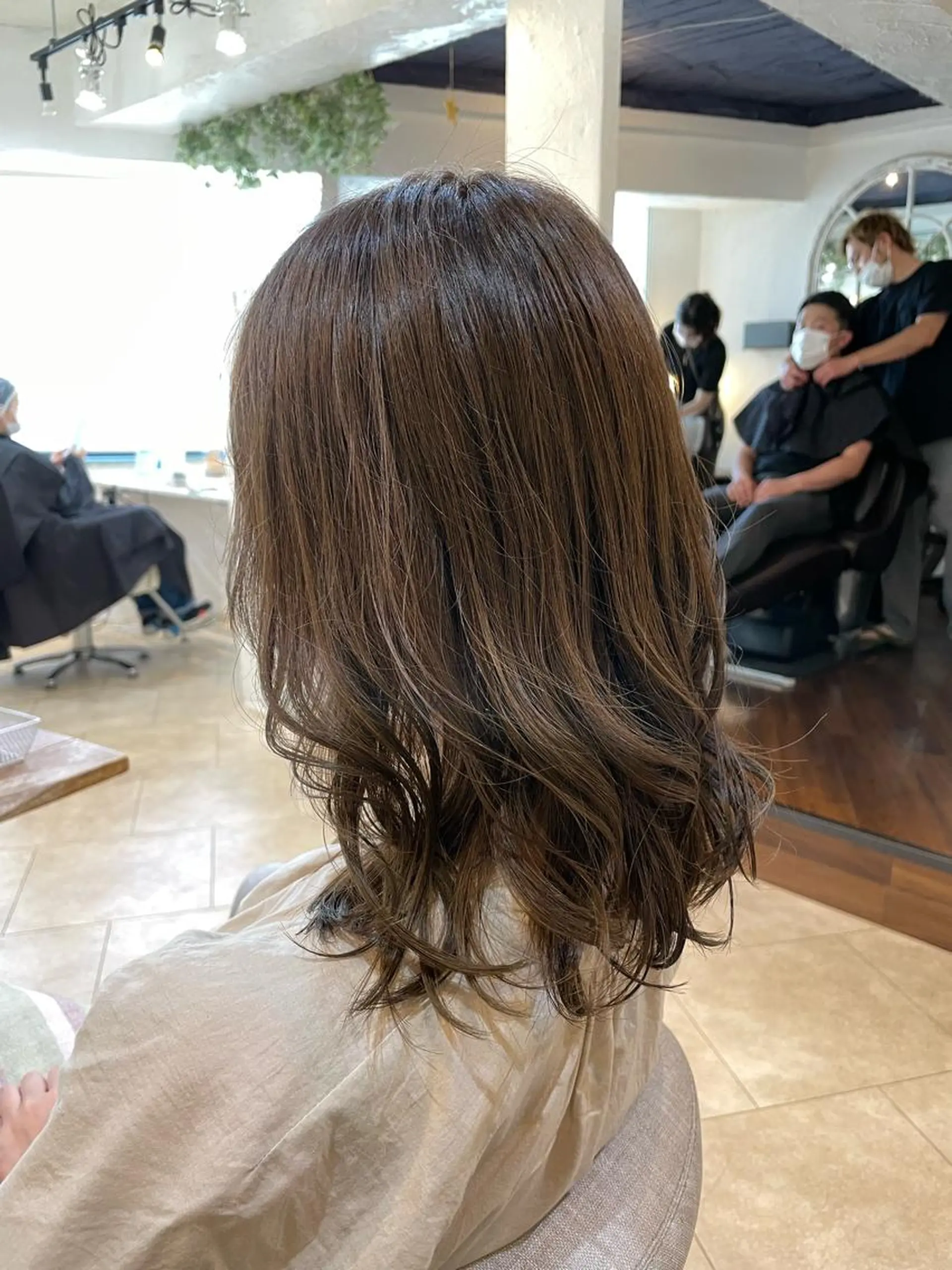 ミディアム カラー あしかが ゆいとのヘアスタイル