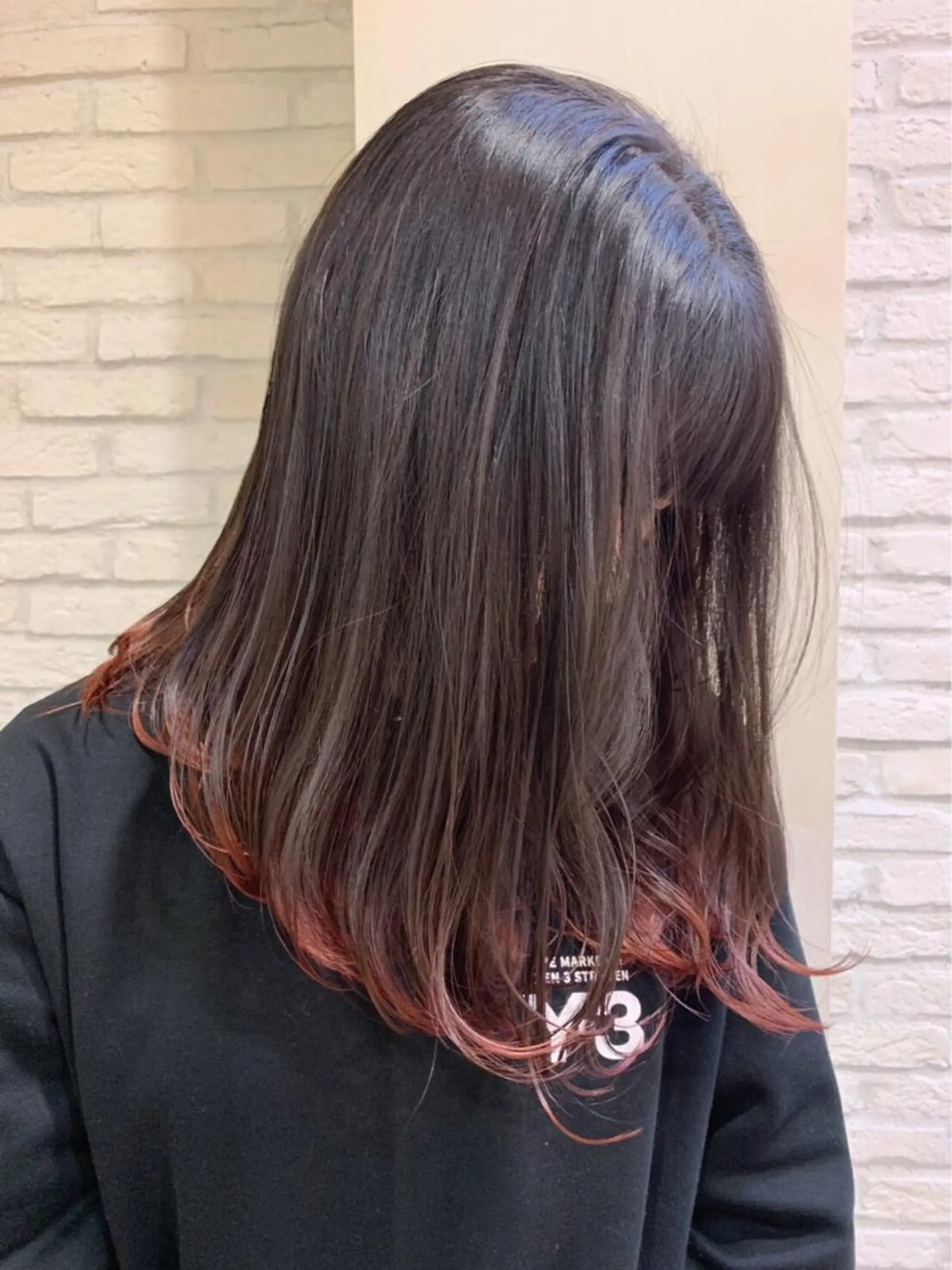 セミロング カラー HAUS 片山みほのヘアスタイル