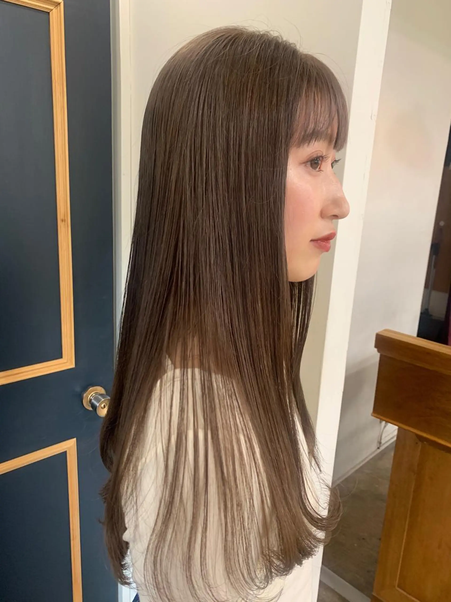 ロング カラー ベージュカラー ブリーチ 透明感カラー まろやか透明感カラー ♡MANAのヘアスタイル