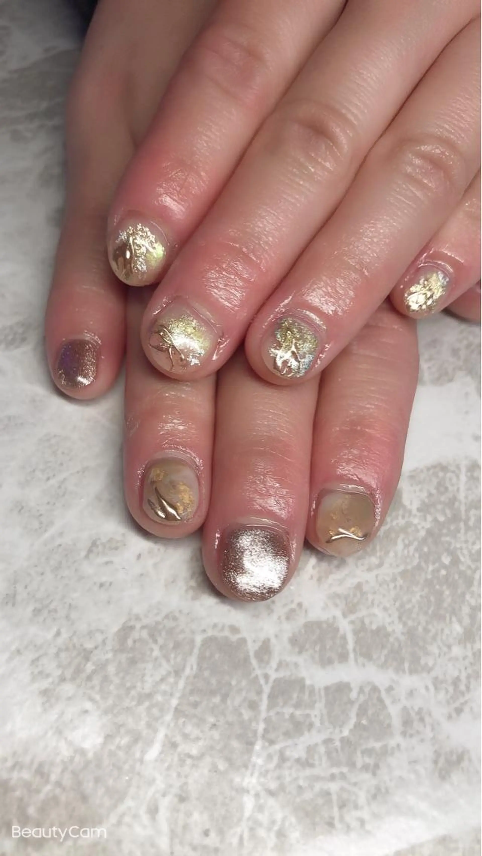 ネイル 内田 奈津美のネイルデザイン