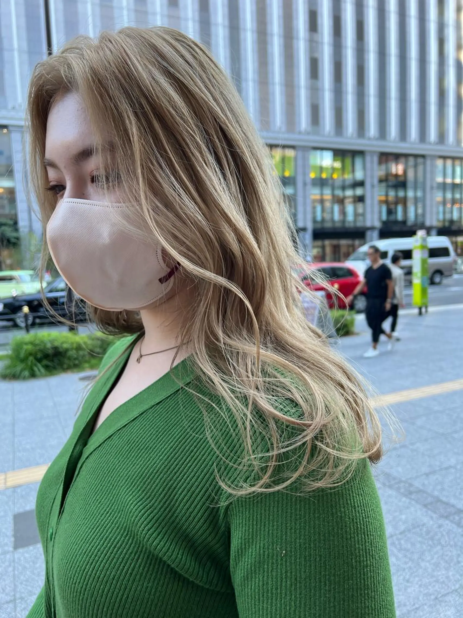 ミディアム カラー ヘアカラー トリートメント ツキノキ ミナのヘアスタイル