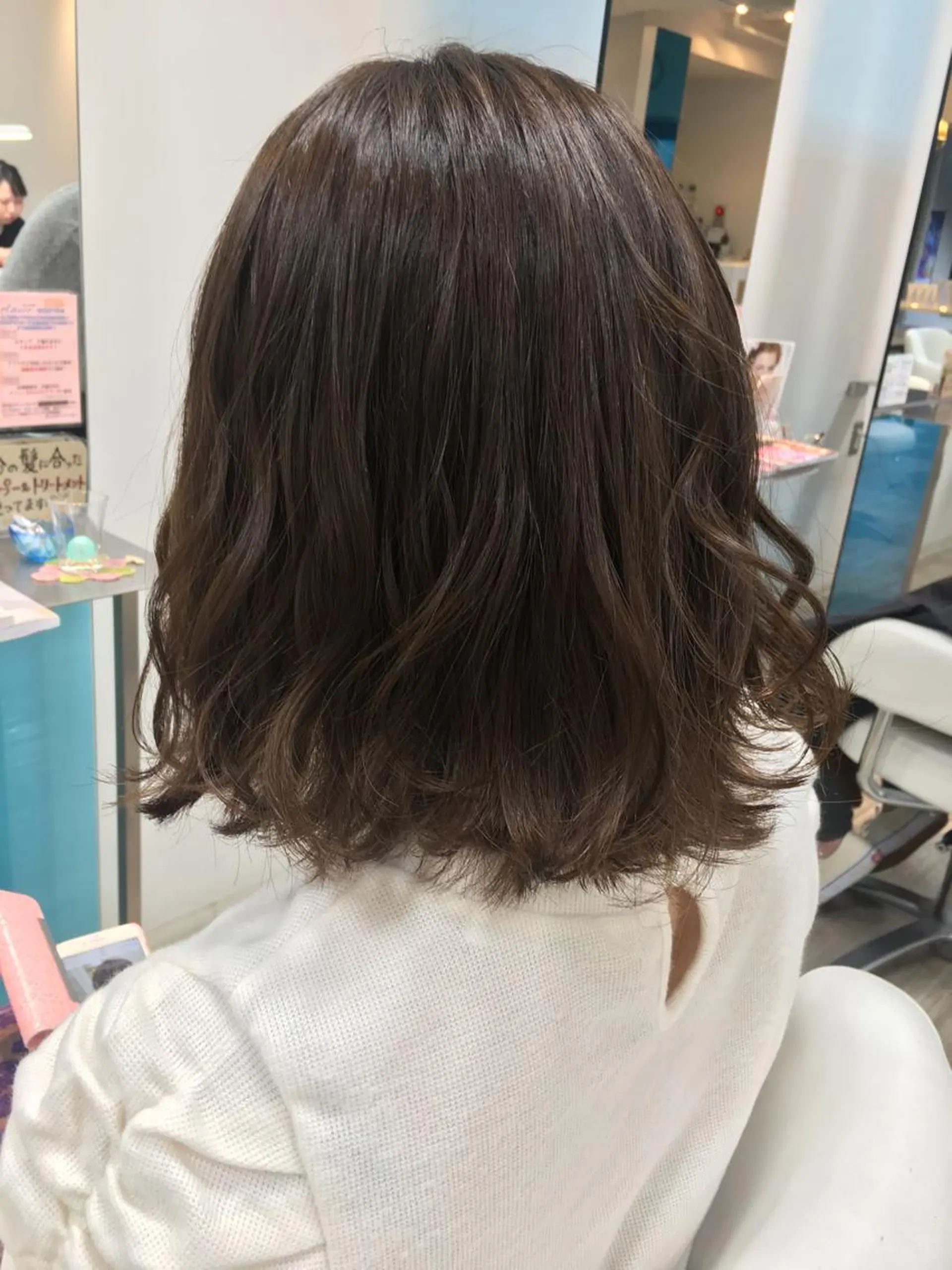 ミディアム カラー NATSUKI💟 EARTH二俣川のヘアスタイル