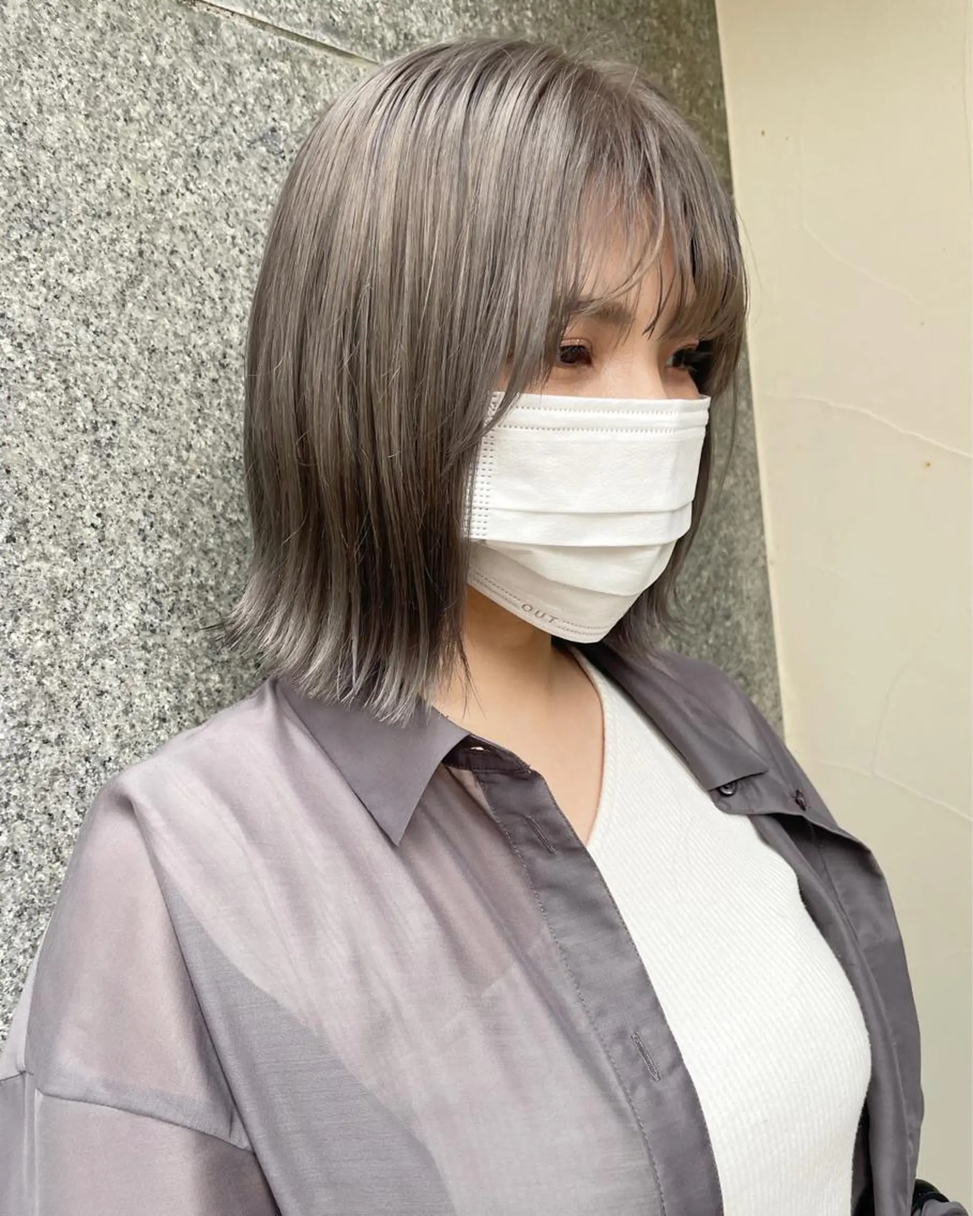 ミディアム カラー tomo🍒パーマ ハイトーン似合わせのヘアスタイル