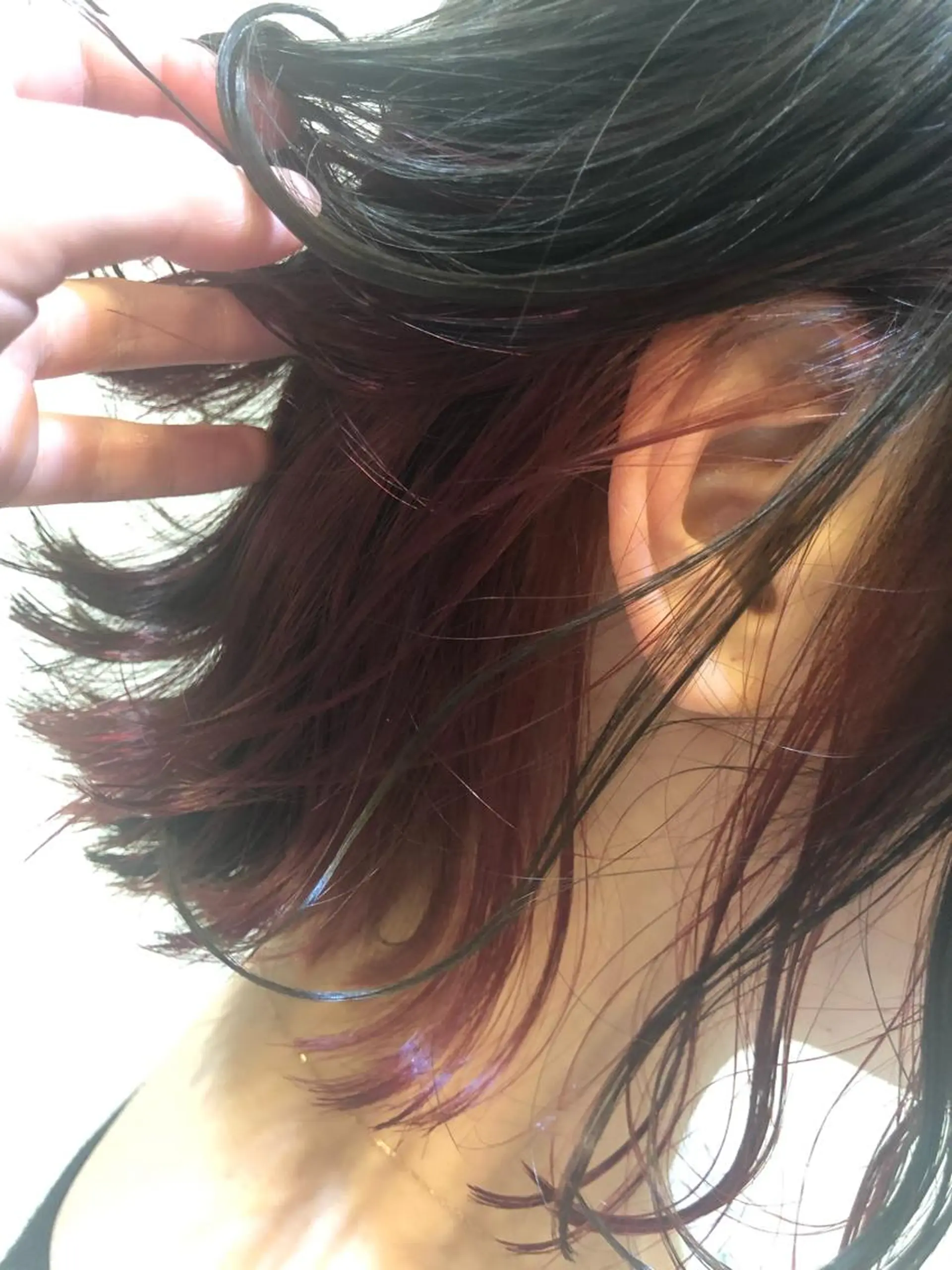 ミディアム カラー インナーカラー 外ハネヘア ヘアカラー 玉邑 美菜のヘアスタイル