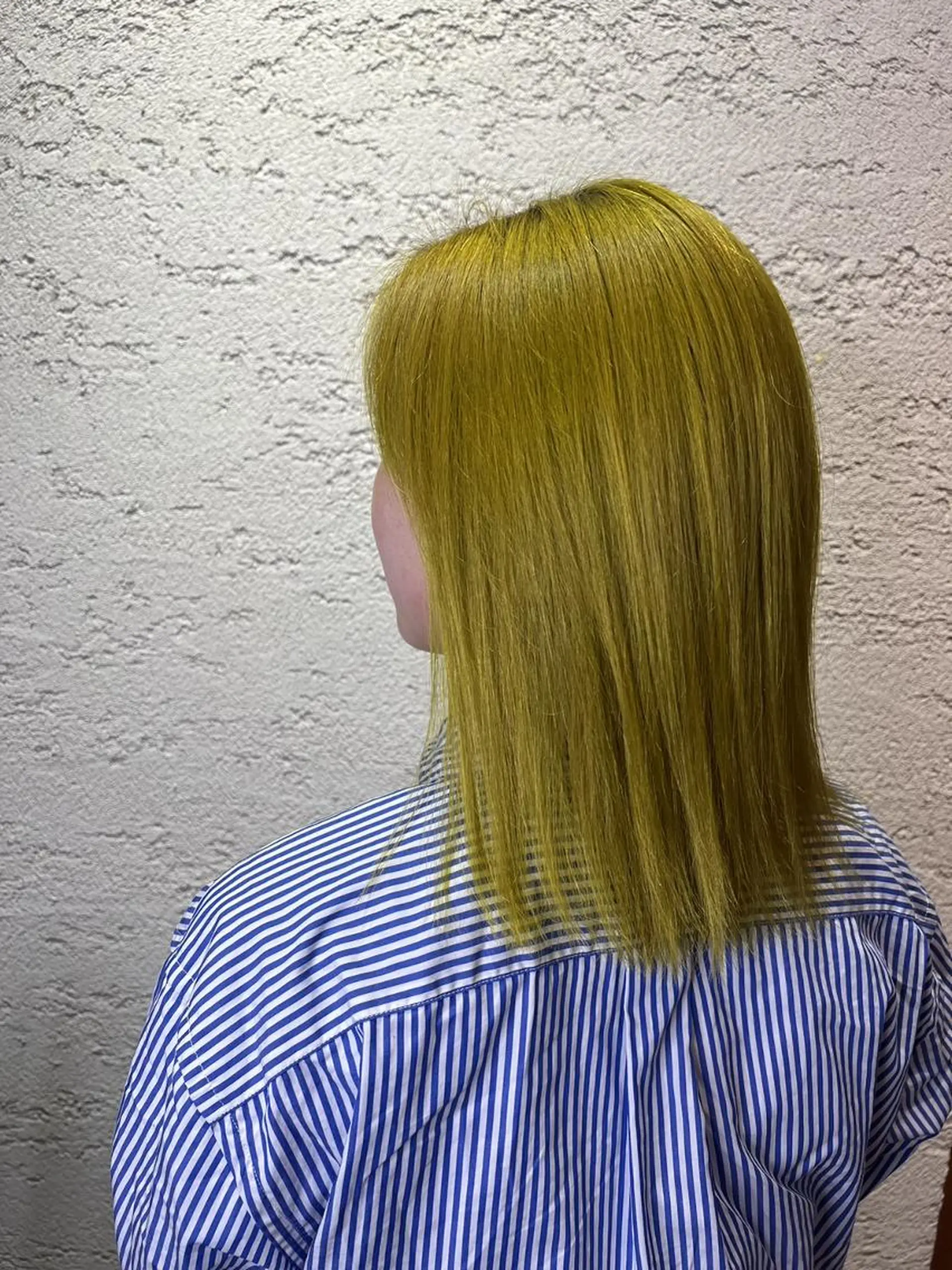 ミディアム カラー アティリー 西梅田のヘアスタイル