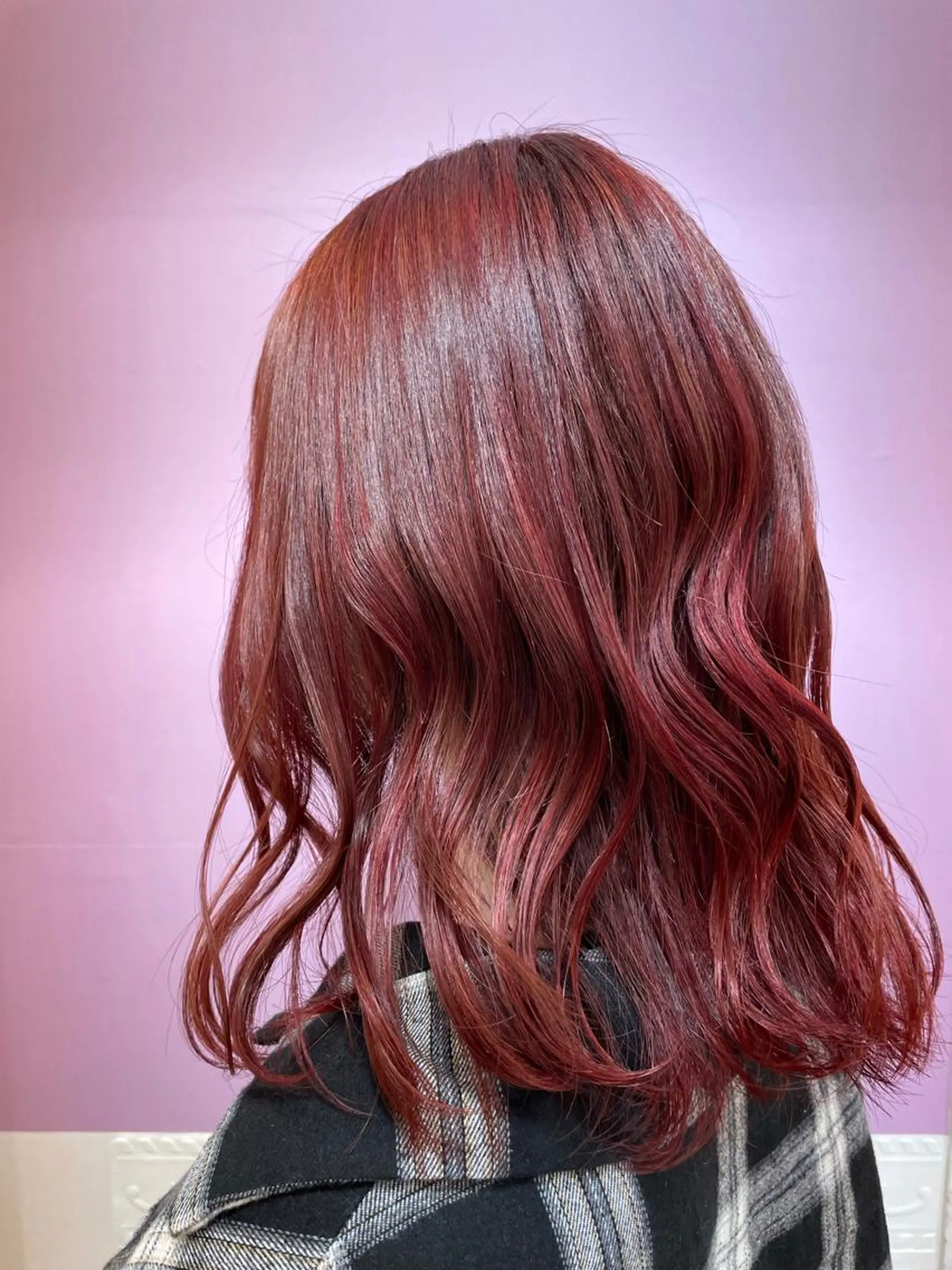 セミロング 村上 祐香のヘアスタイル