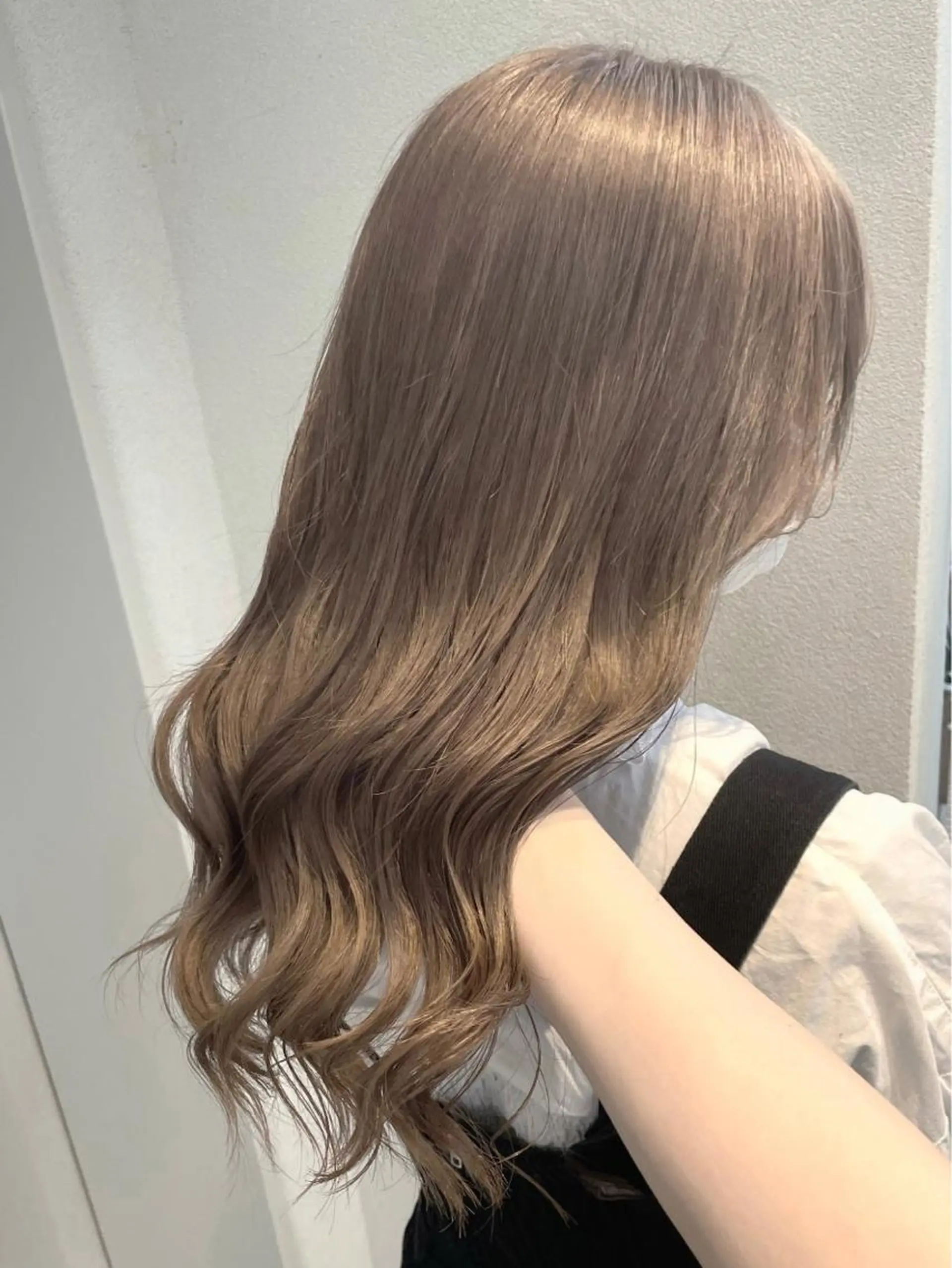 ロング カラー 🧸ミルクティー🧸 kousei🧸のヘアスタイル