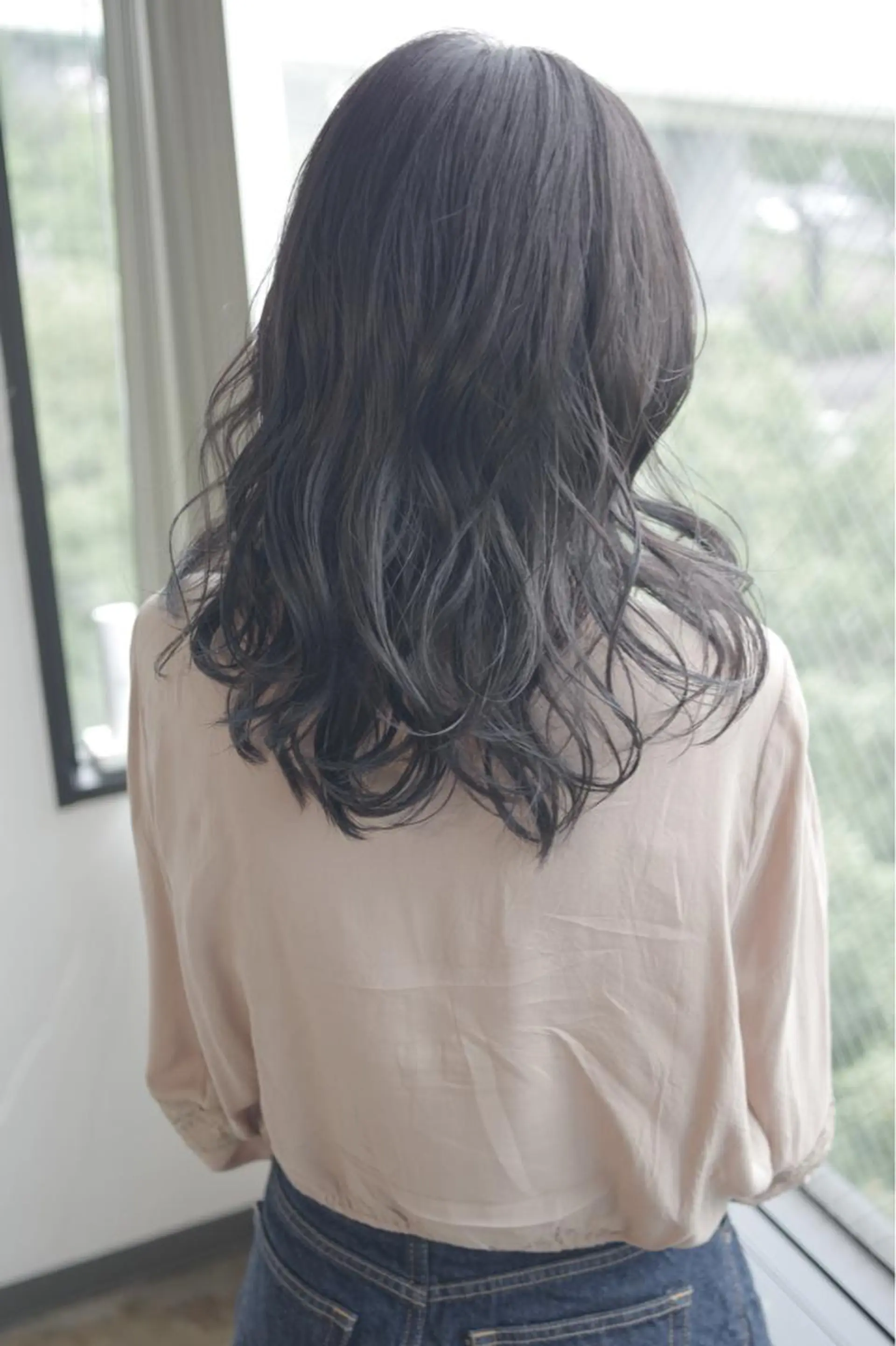 セミロング カラー 🌈ディレクター🌈 徳松優希のヘアスタイル