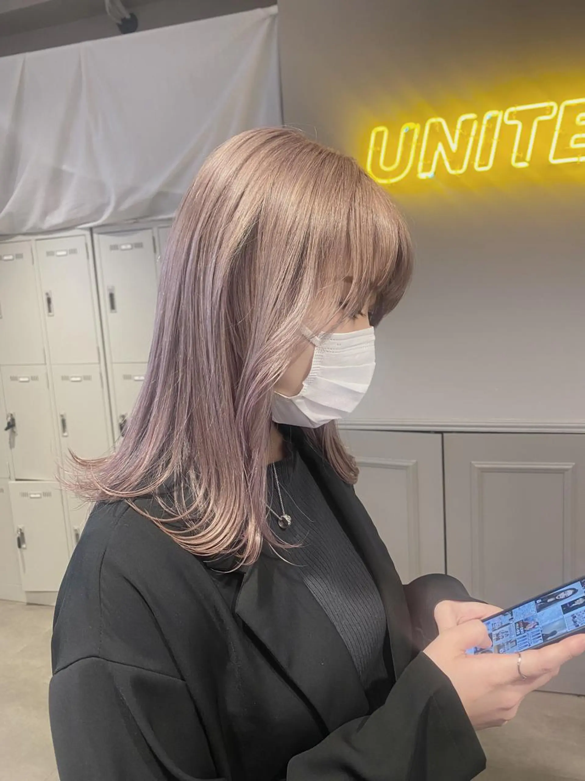 ロング カラー パーマ ヘアアレンジ メンズ キッズ ネイル マツエク・マツパ アイブロウ 韓国/トレンド レイヤー【101】のヘアスタイル