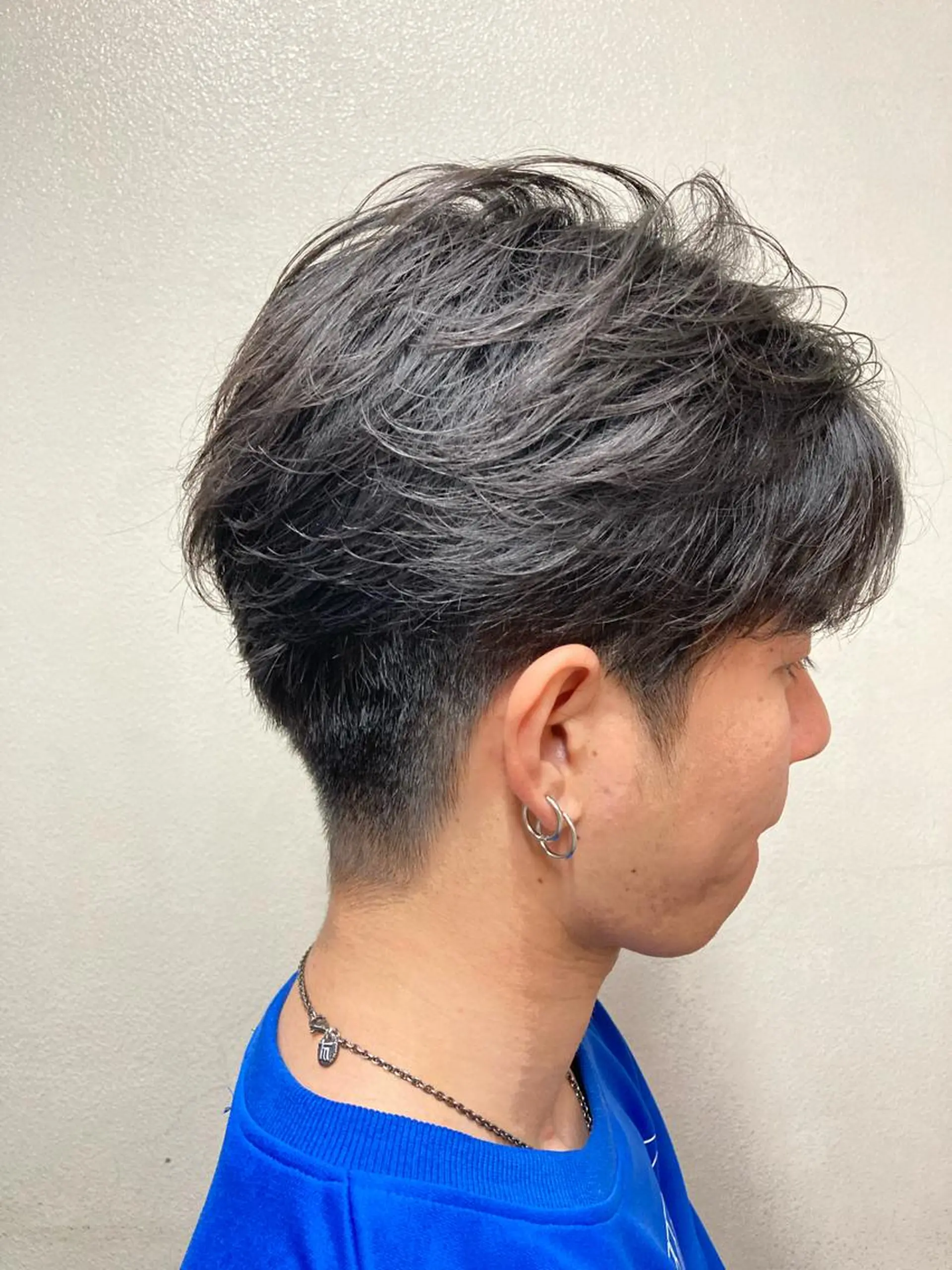メンズ センターパート AUTHENTIC private mens hair salon所属・完全個室マンツーマン メンズサロン草野貴樹のヘアスタイル