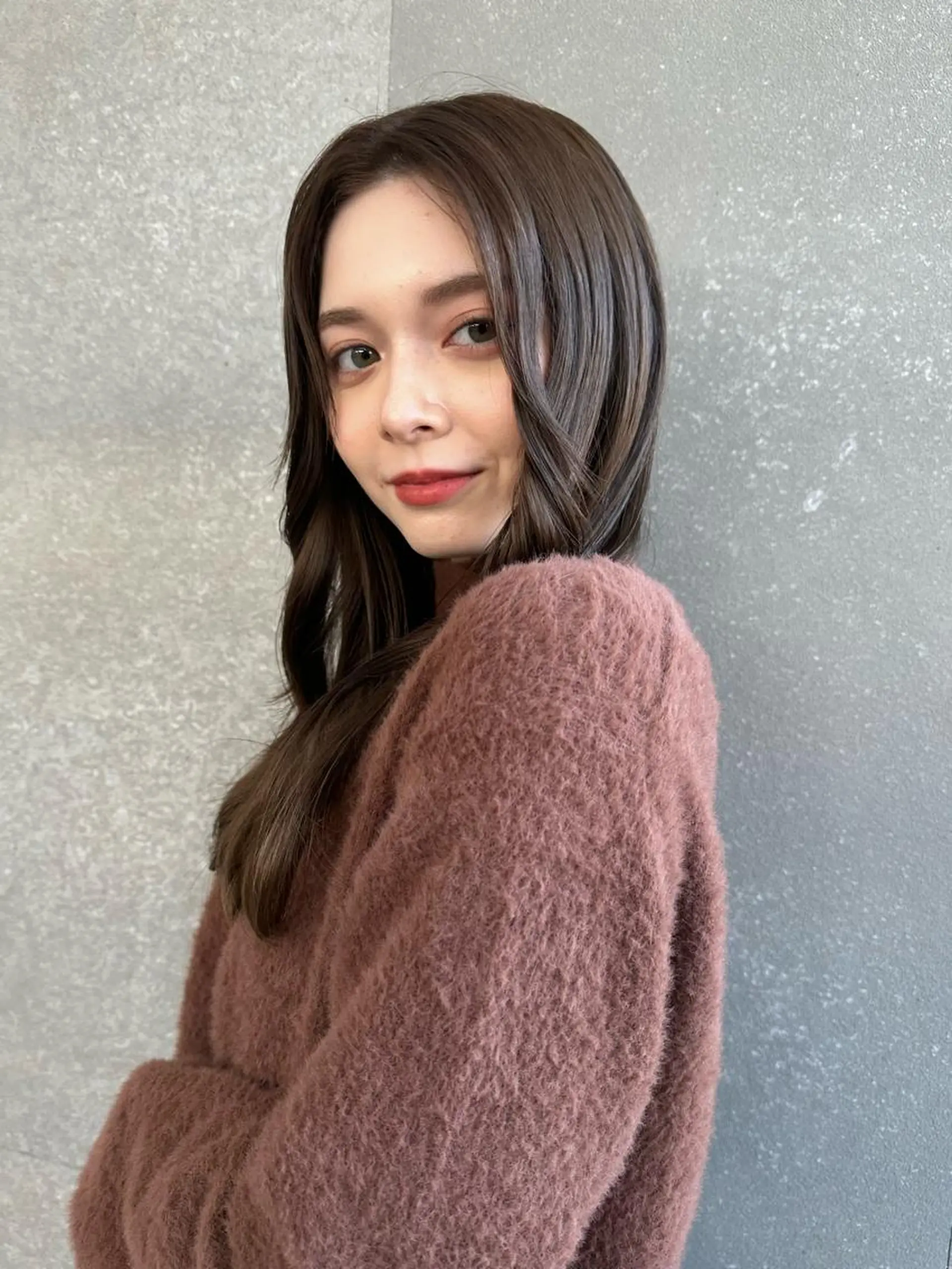 ロング 髪質改善 縮毛矯正 トリートメント 酸性ストレート ヘアカラー トリートメント 福岡縮毛矯正✨️ ストレート 向井和輝のヘアスタイル