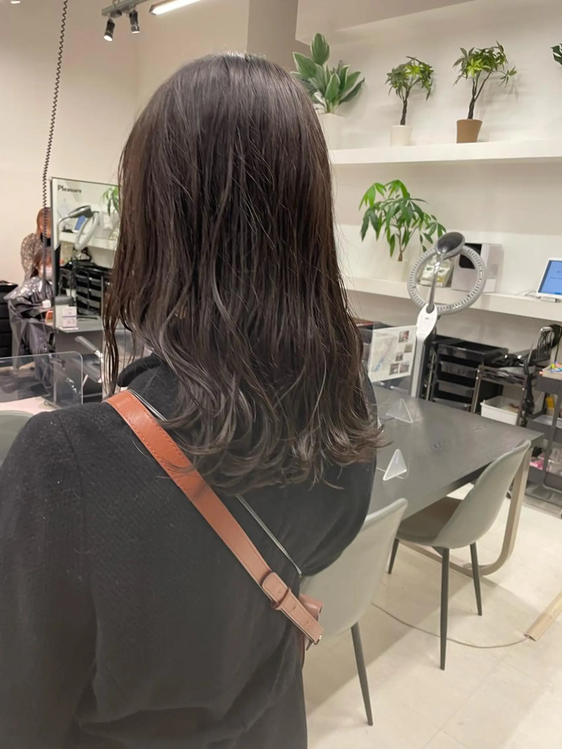 セミロング レイヤーカット 🐺ウルフ/レイヤー カット/高嶋湧大のヘアスタイル