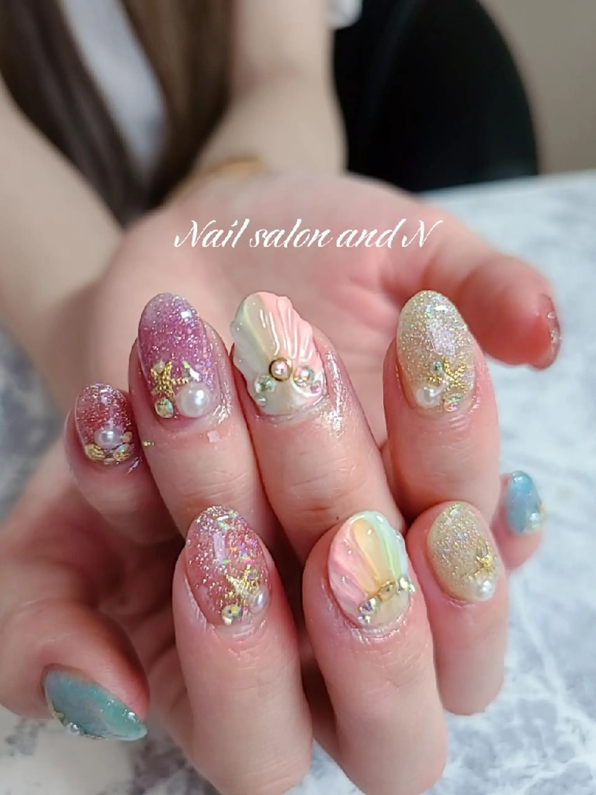 ネイル and Nのネイルデザイン