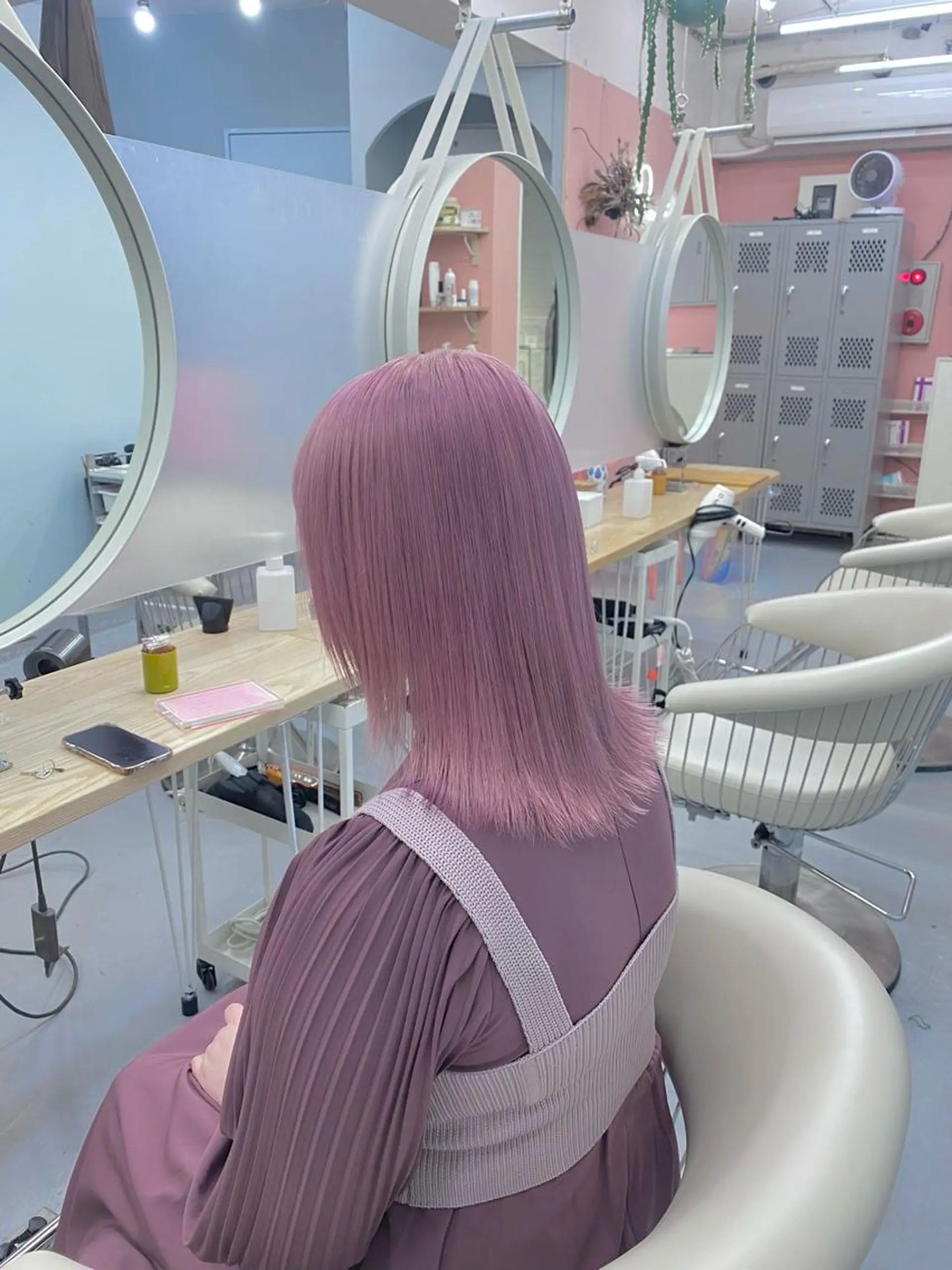 セミロング カラー メンズ soi所属・ケアブリーチ/ツヤ髪 /ハイトーン/西村のヘアスタイル