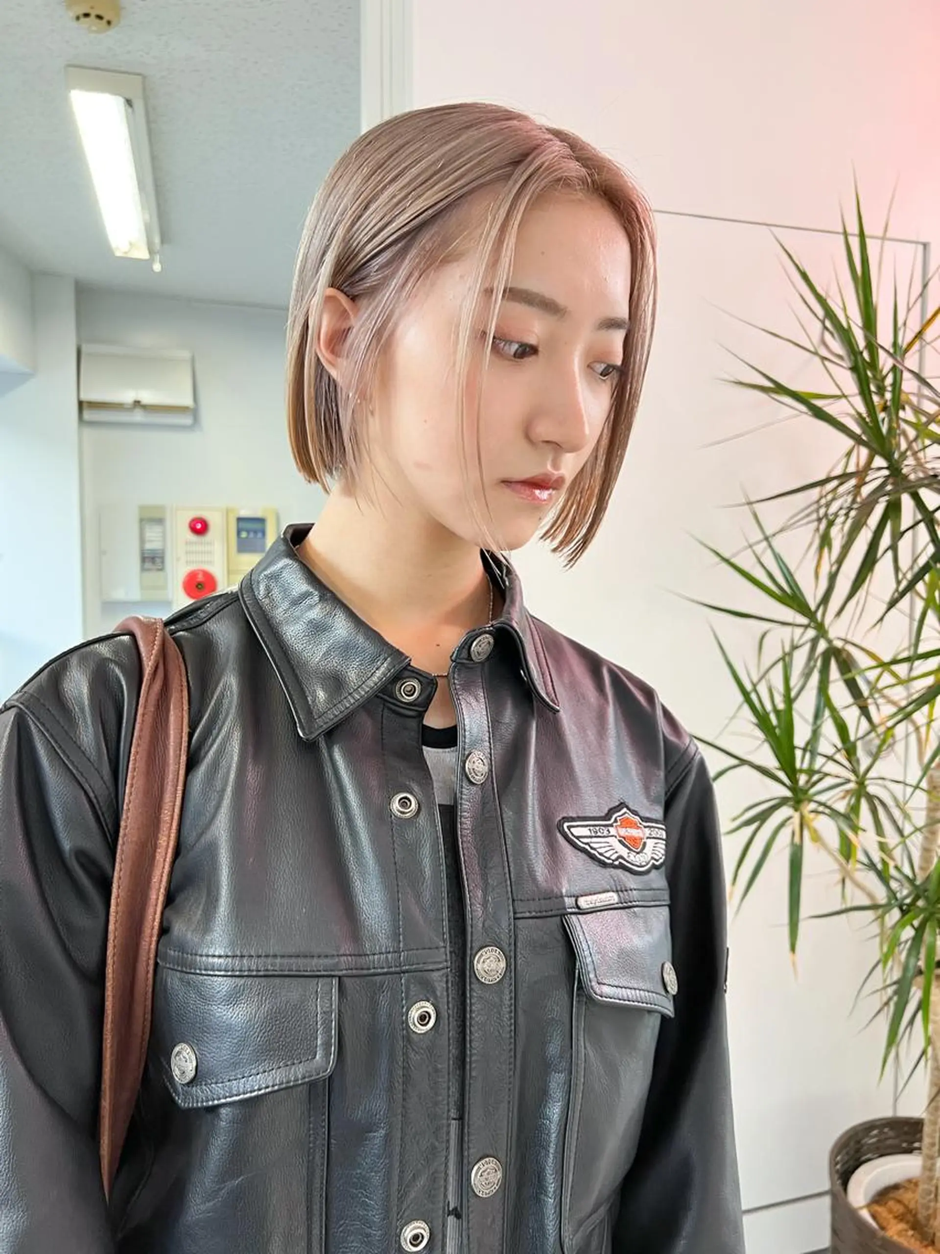 ショート カラー カット ヘアカラー トリートメント トレンドボブ /ミリヤのヘアスタイル